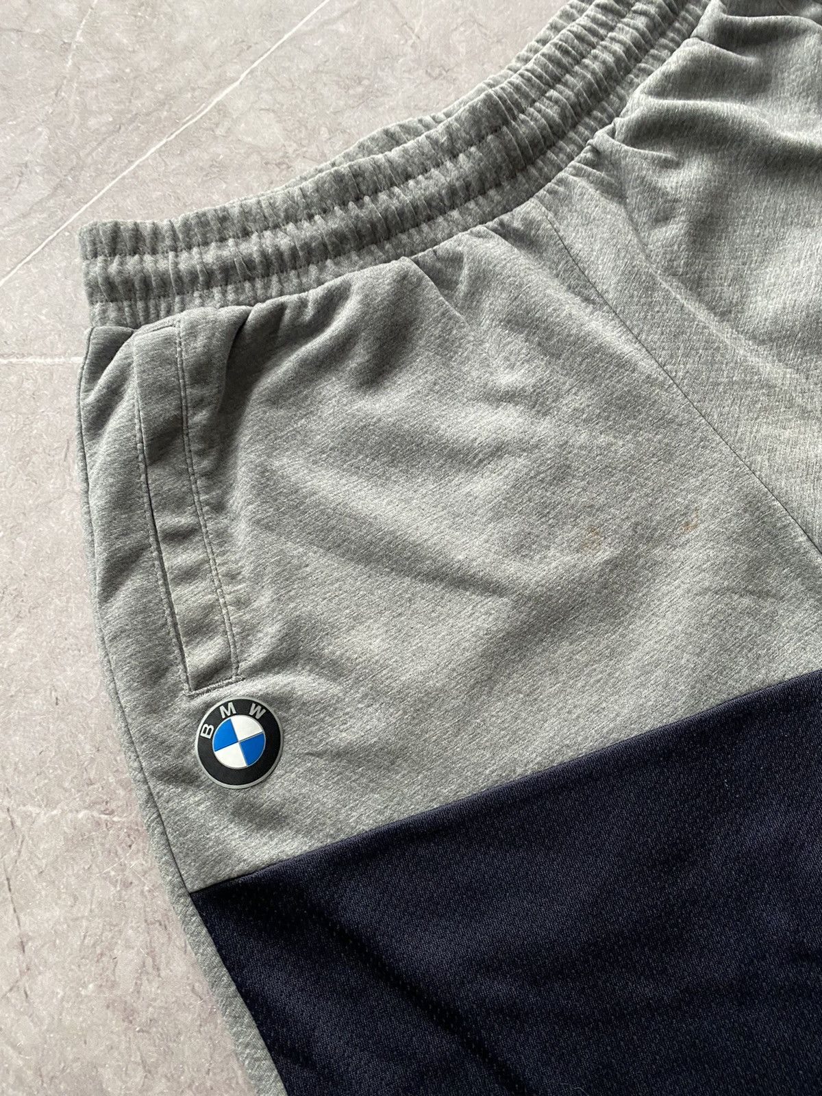 BMW × Puma Puma & BMW Motorsport Shorts Gray Size M Size US 31 - 3 Thumbnail