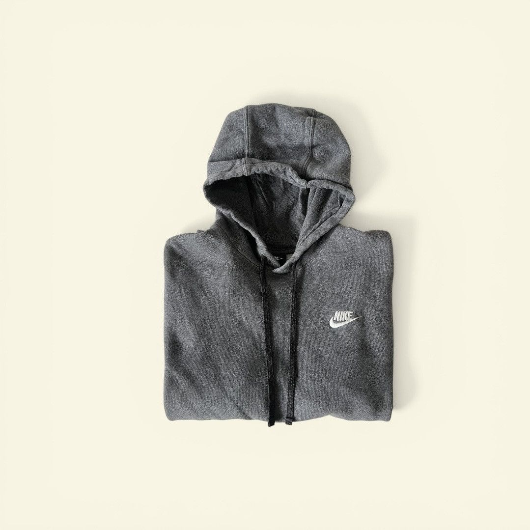 Nike Nike grey hoodie with embroidered logo (men’s M) Size US M / EU 48-50 / 2 - 2 Thumbnail