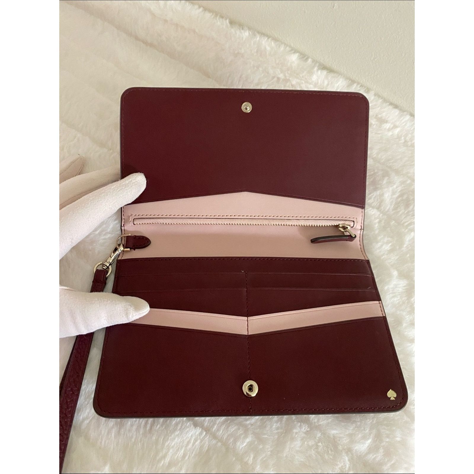 Kate Spade Kate Spade Kourtney Chevron Medium Clutch Wallet Wristlet Size ONE SIZE - 3 Thumbnail