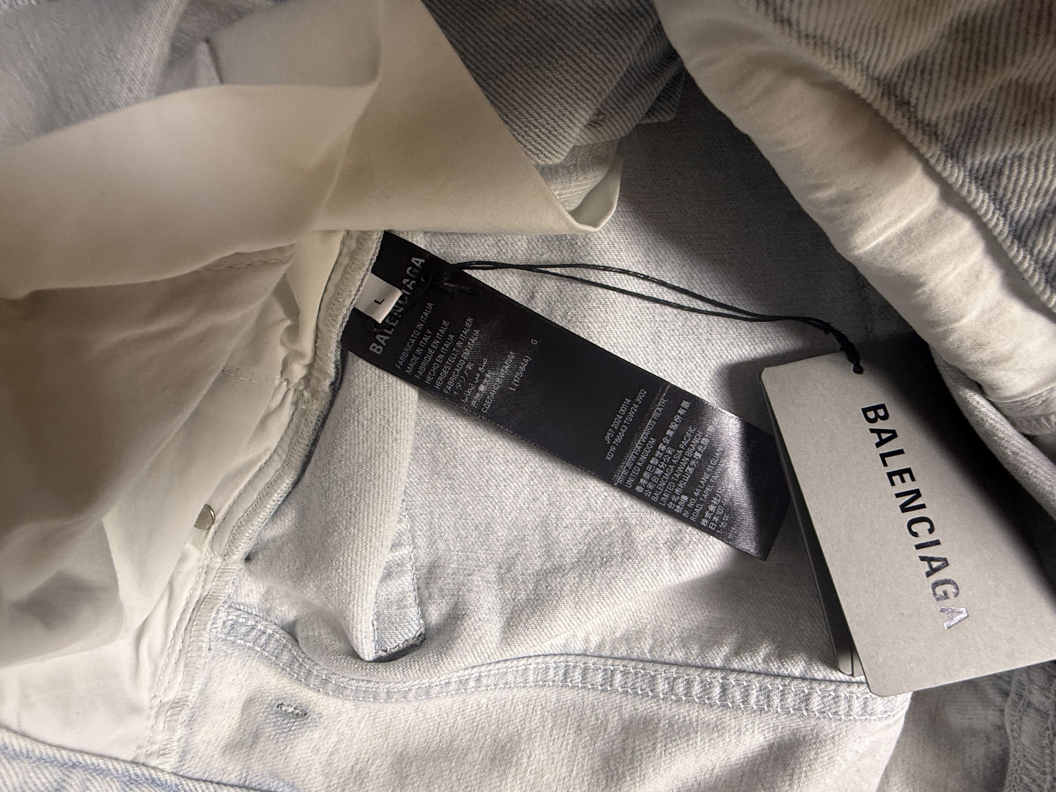 Balenciaga NWT $1850 BALENCIAGA L OVERSIZED BAGGY PANTS Size US 35 - 8 Thumbnail