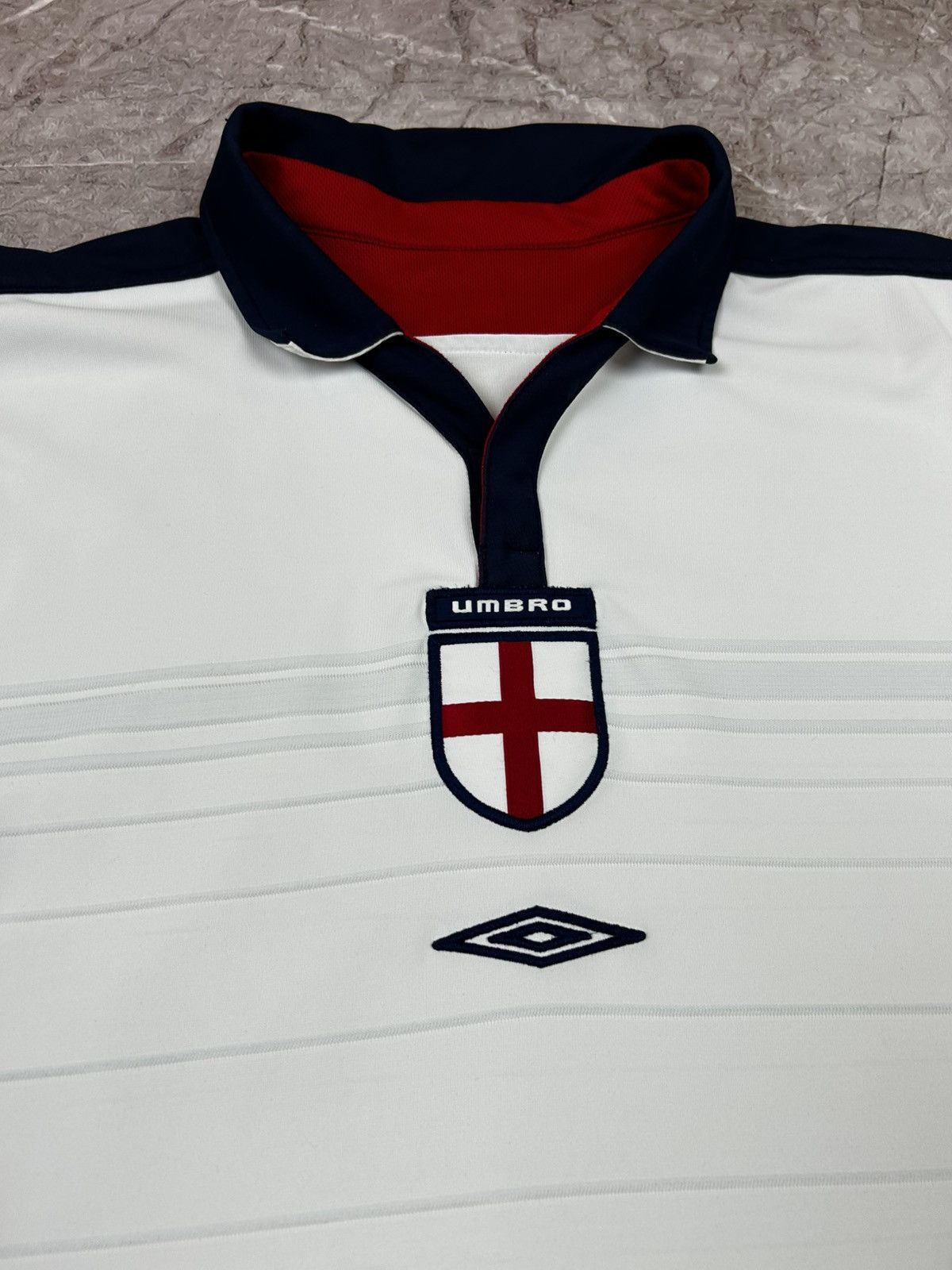 Other Umbro England 2004 reversible jersey Size US XXL / EU 58 / 5 - 6 Thumbnail