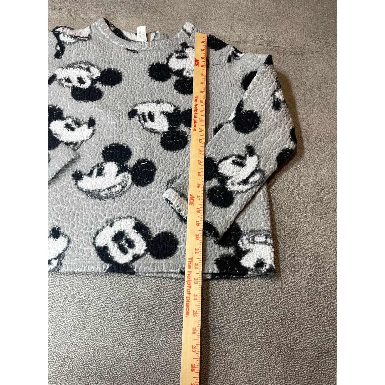 Disney Disney Pajama Top Womens Large L Mickey Mouse Gray Long Sleeve Size L / US 10 / IT 46 - 2 Thumbnail