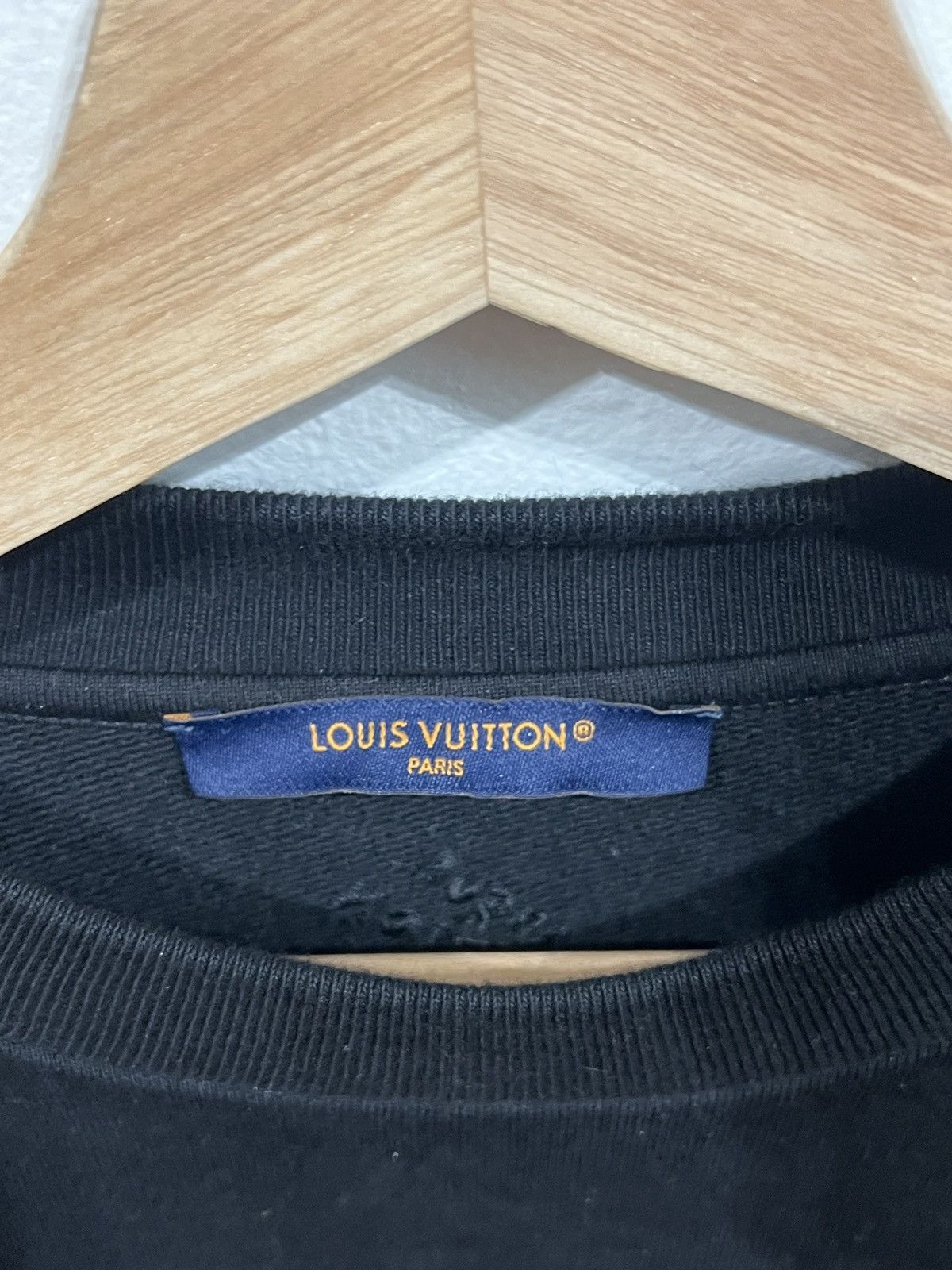 Louis Vuitton Louis Vuitton Lovers Black Sweatshirt Size US M / EU 48-50 / 2 - 2 Thumbnail