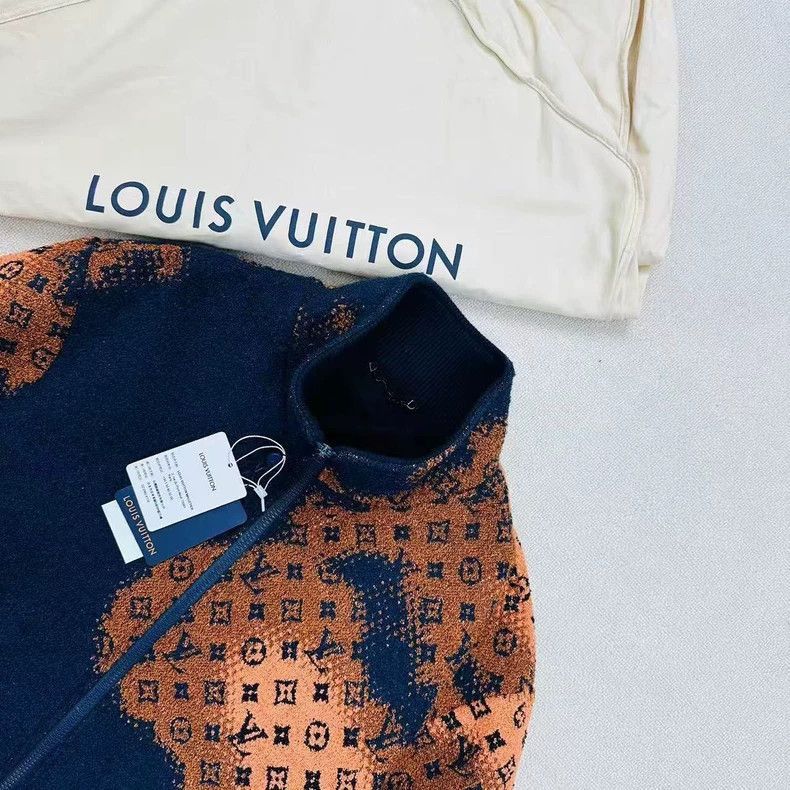 Louis Vuitton Louis Vuitton Teddy Jacket with Pattern- Size US L / EU 52-54 / 3 - 3 Thumbnail