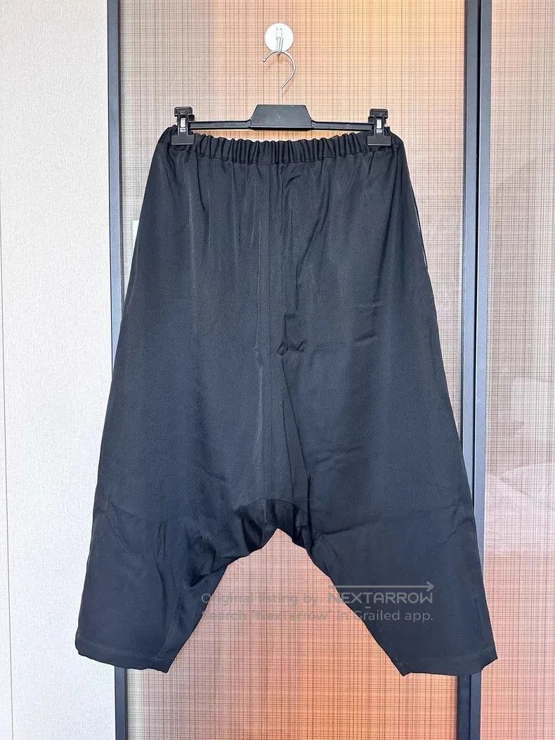 Comme des Garcons COMME DES GARCONS Black Casual Mid-Length Pants. Size US 32 / EU 48 - 2 Thumbnail