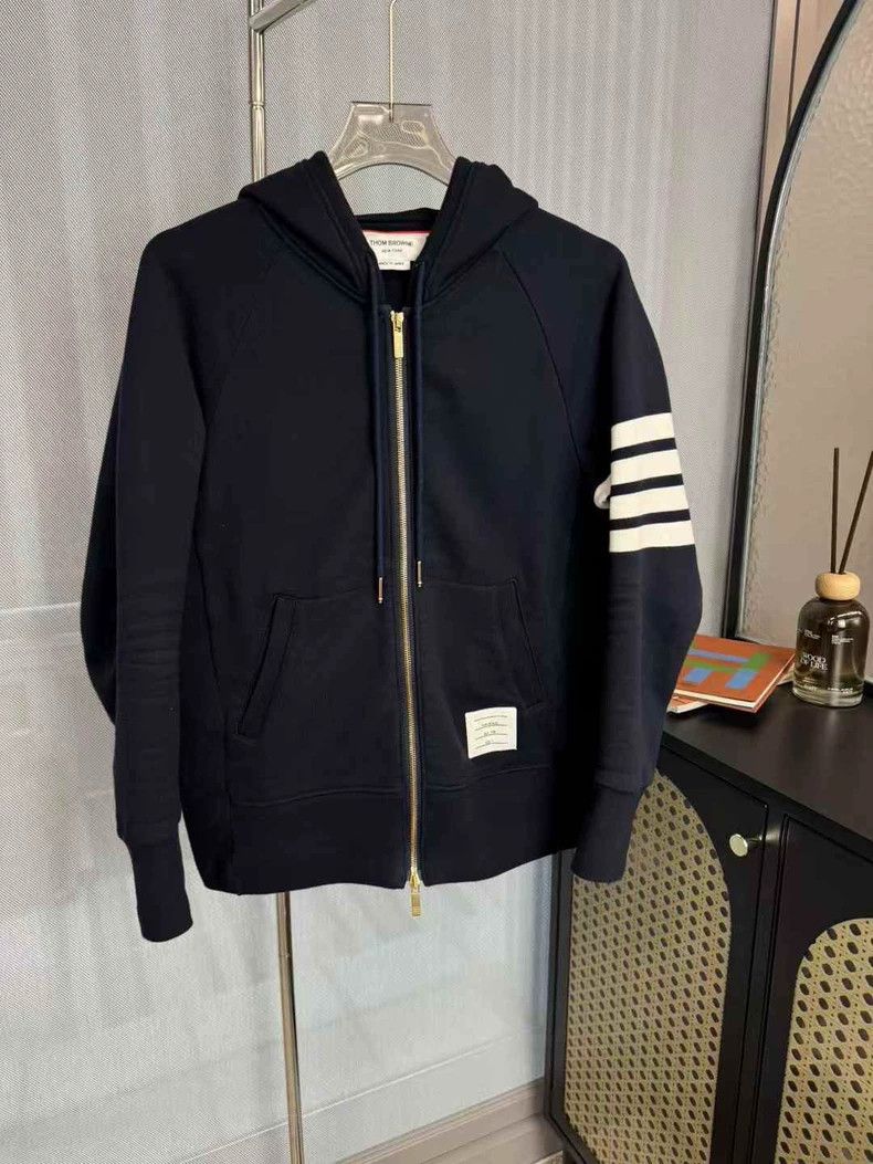 Thom Browne Thom Browne size3 Knitted jacket and cap Size US L / EU 52-54 / 3 - 1 Thumbnail