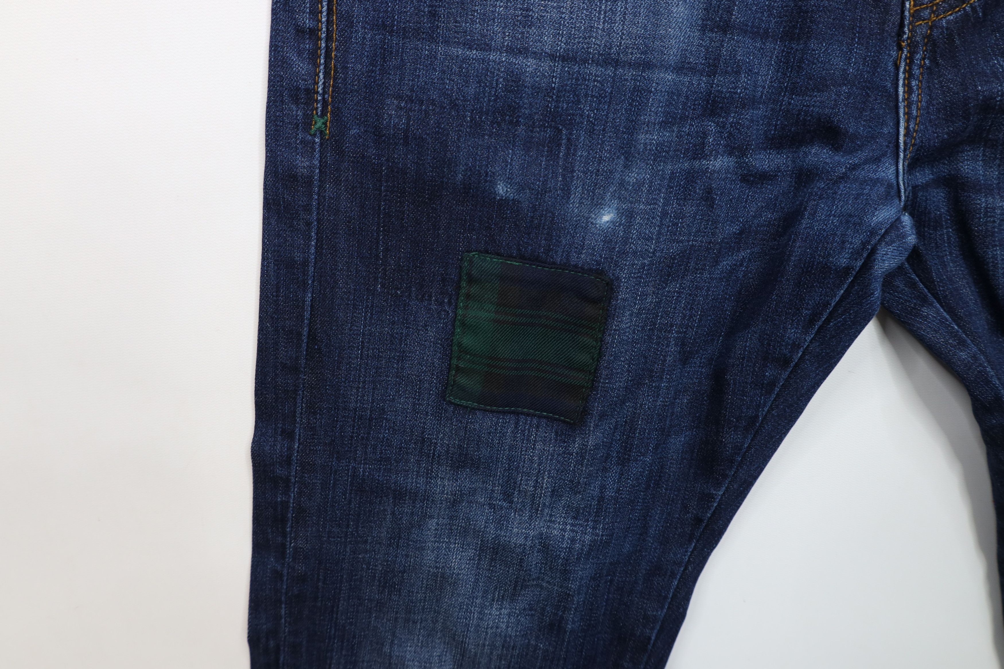 Desigual × Vintage Vintage Desigual Regular Button Fly Patchwork Denim Jeans Size US 32 / EU 48 - 6 Thumbnail