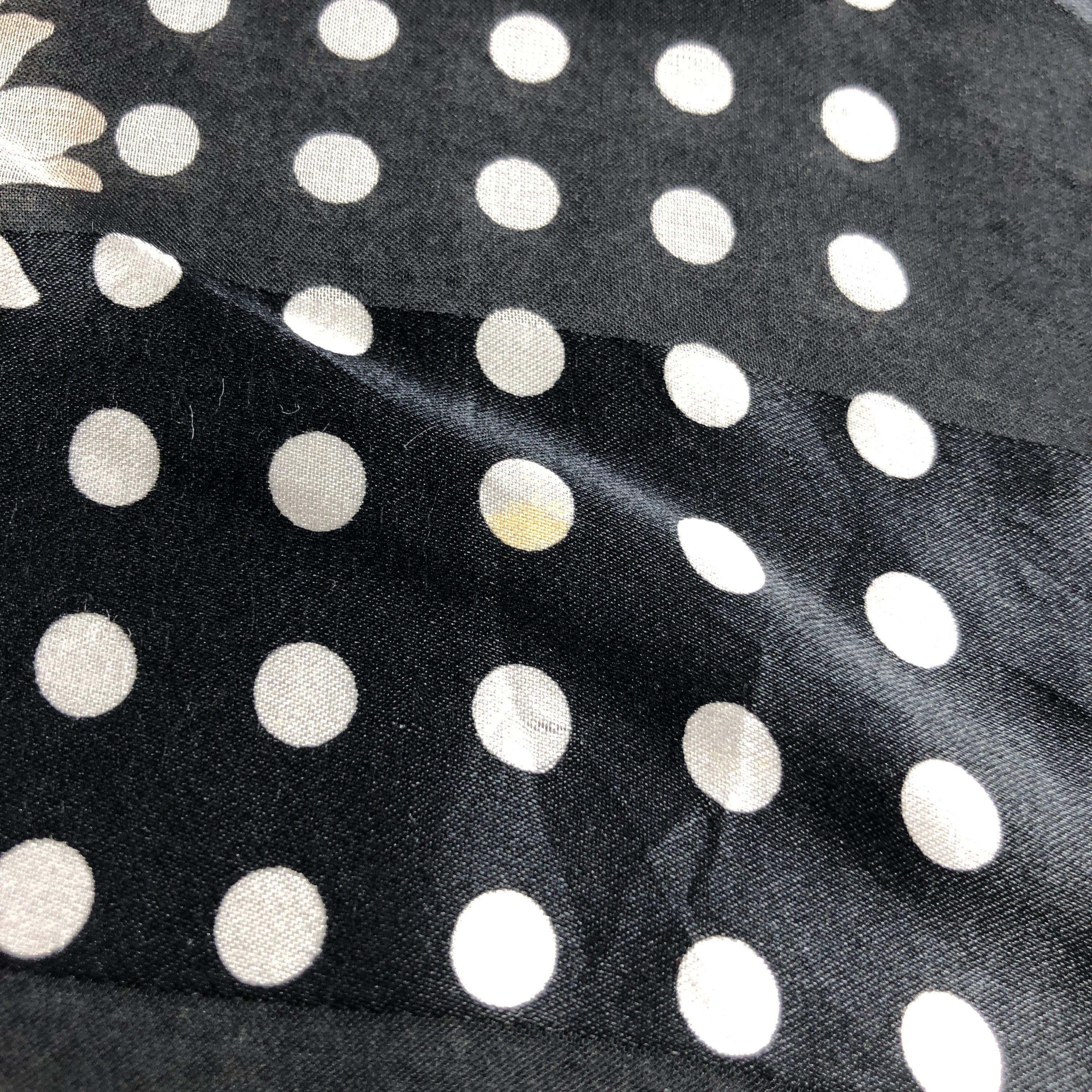 Pierre Balmain Vintage Pierre Balmain Floral Silk Scarf M1214 Size ONE SIZE - 10 Thumbnail