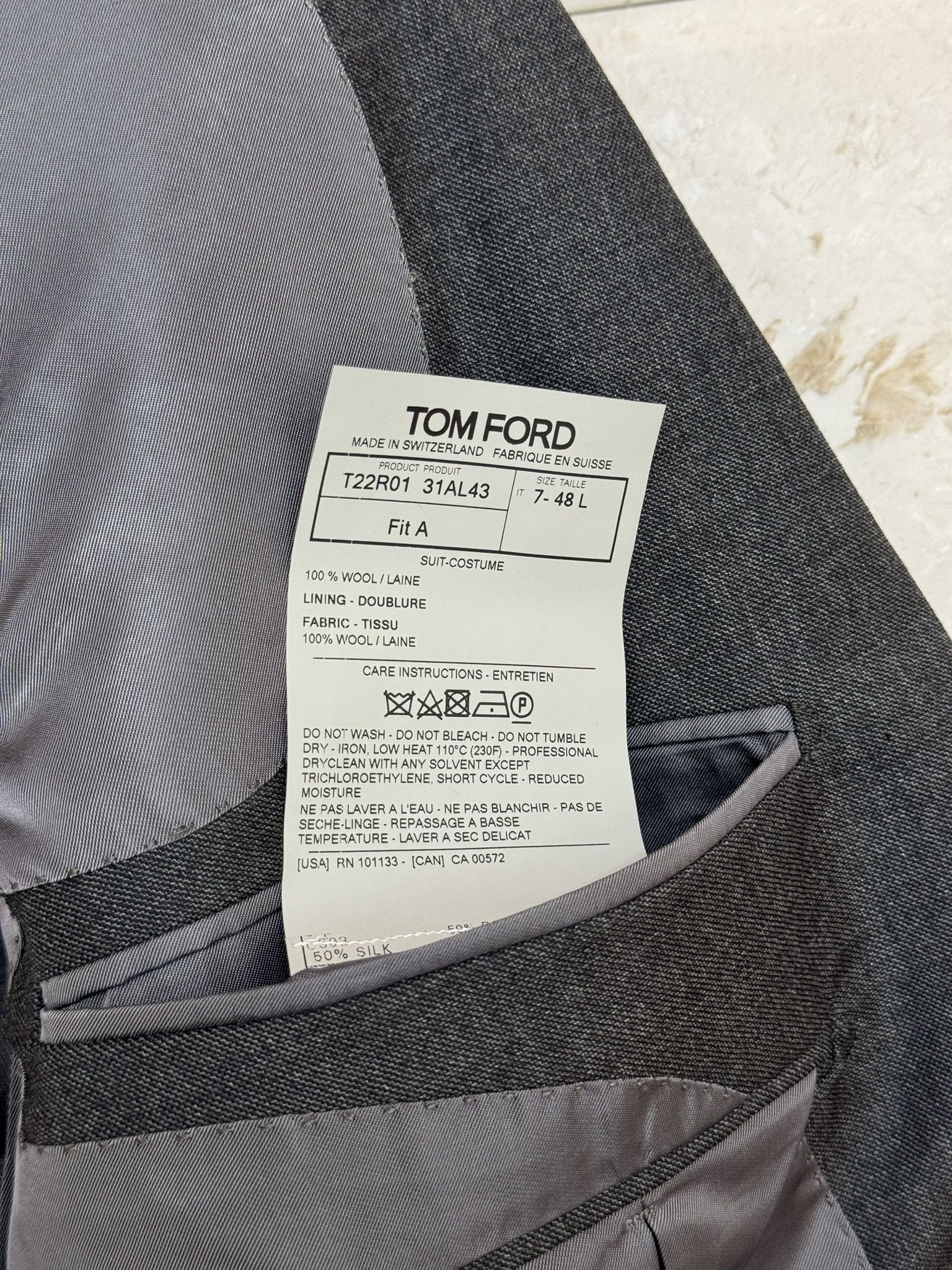 Tom Ford TOM FORD / Windsor Fit Grey 3-Piece Suits US 38 / EU 48 Size 38L - 6 Thumbnail