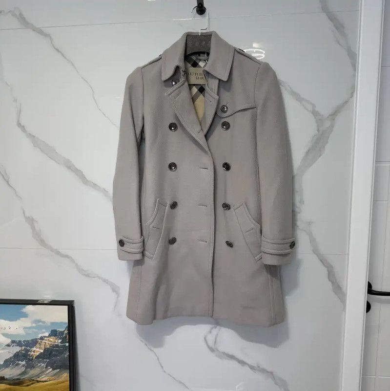 Burberry Women's Winter Light Purple Wool Coat