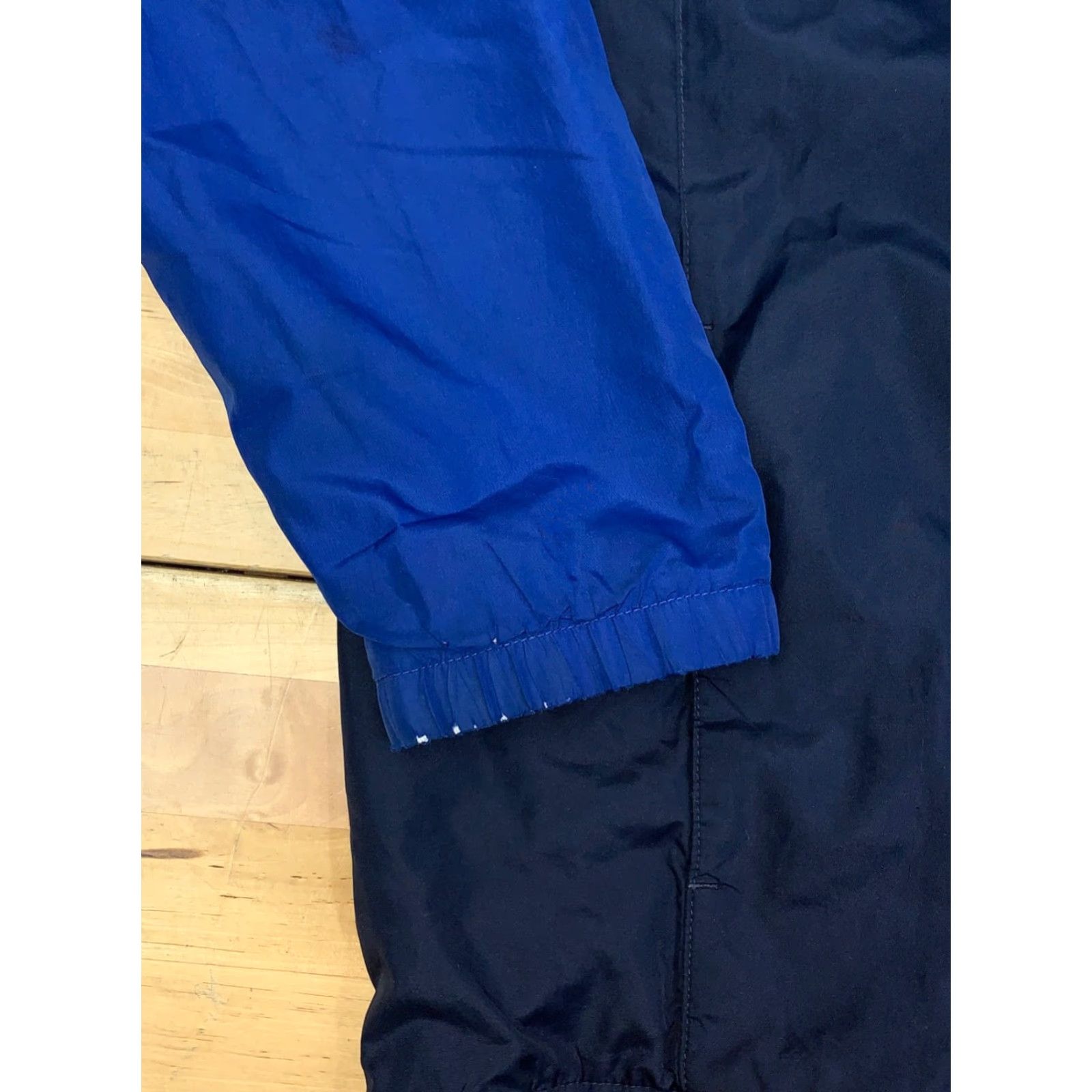 Nike VINTAGE Nike Windbreaker Mens L Blue Full Zip Hooded Pockets Y2K 12476 Size US L / EU 52-54 / 3 - 6 Thumbnail