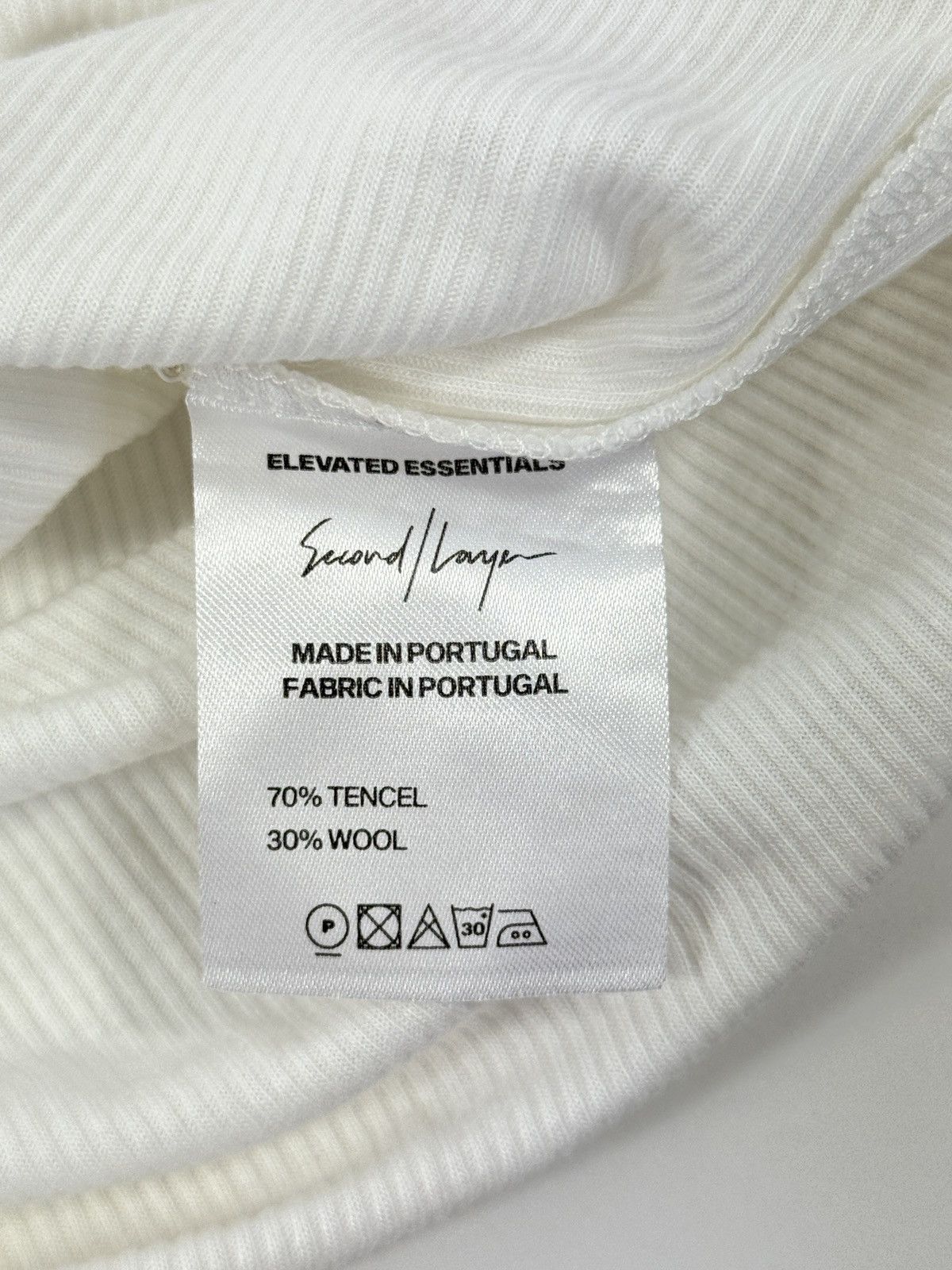 Second/Layer LONG SLEEVE THERMAL RIBBED T-SHIRT Size US XL / EU 56 / 4 - 6 Thumbnail