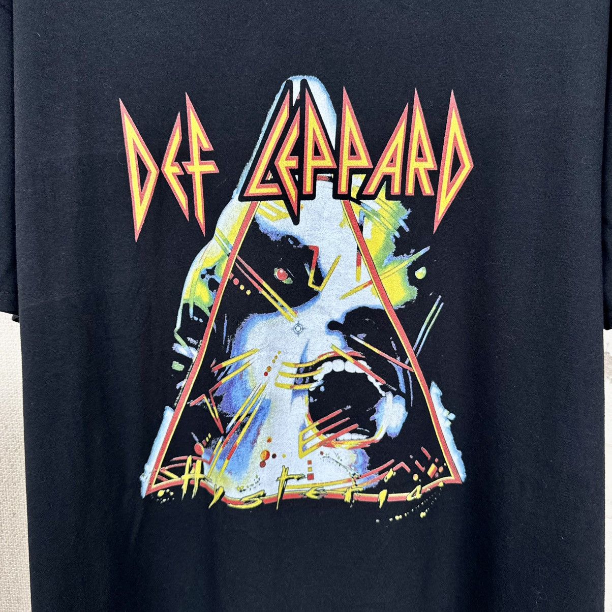 Other Vintage Def Leppard T shirt Hysteria Sz 2XL Rock Band Size US XXL / EU 58 / 5 - 13 Thumbnail