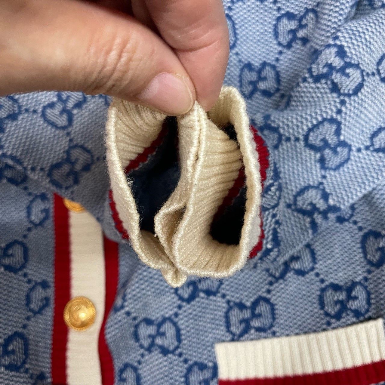 Gucci Gucci Blue full-print gold button cardigan sweater 2501-Nex Size US S / EU 44-46 / 1 - 4 Thumbnail