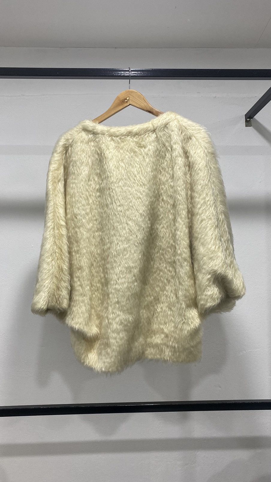 Other Vintage Cloaks Capes Fur Shaggy Punk Grunge Partina Mink Size ONE SIZE - 14 Thumbnail