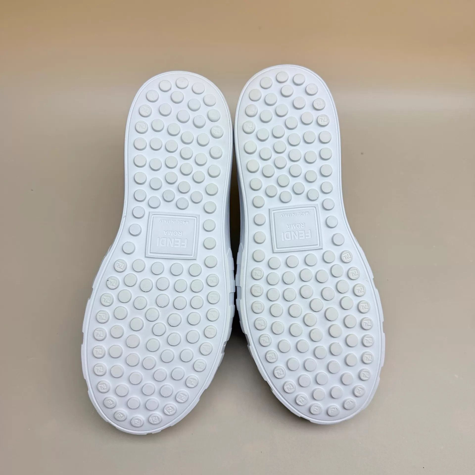 Fendi Fendi White & Brown AllOver Print Platform Shoe 37 Size US 6.5 / IT 36.5 - 6 Thumbnail