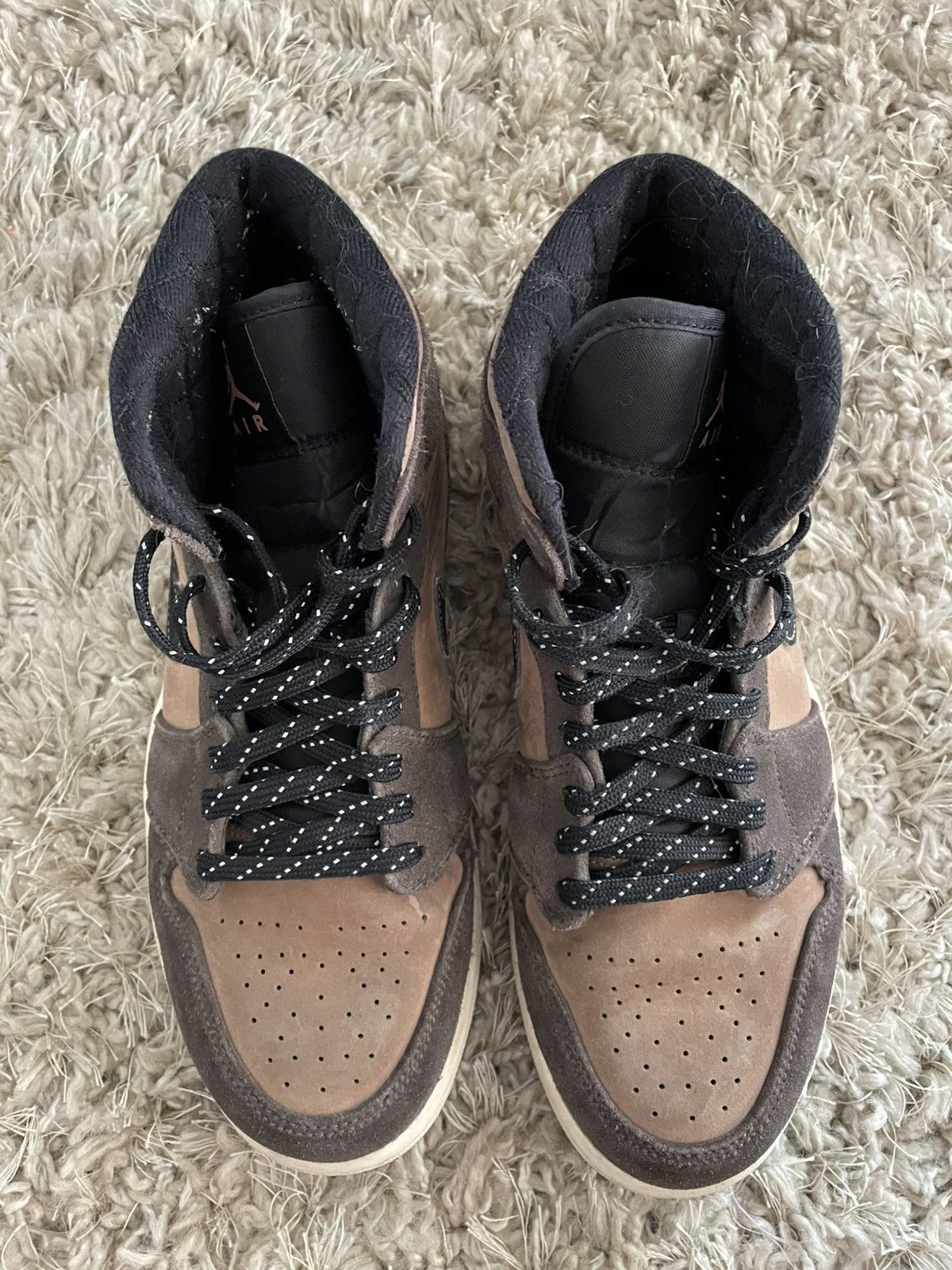Jordan Brand Jordan 1 Mid SE Dark Chocolate Size US 8.5 / EU 41-42 - 5 Thumbnail