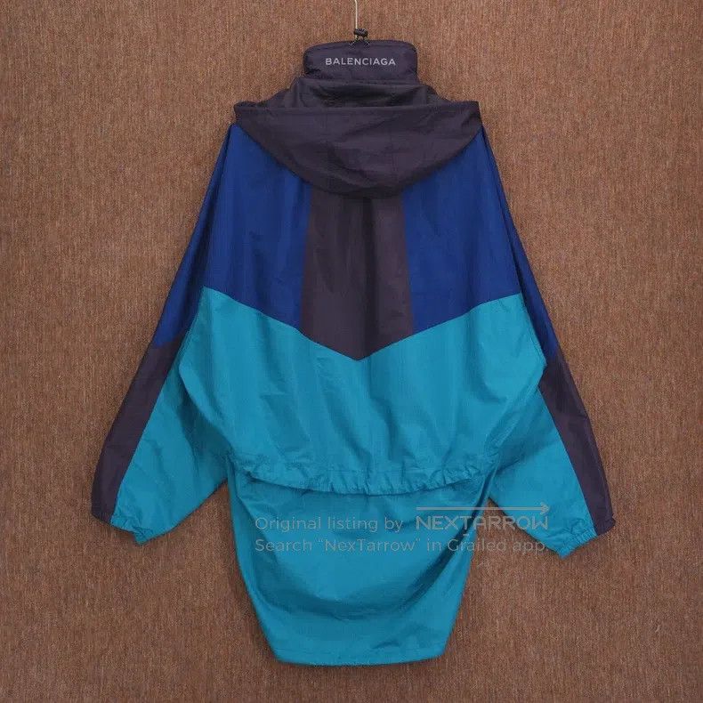 Balenciaga Balenciaga Logo Patchwork Windbreaker Size US S / EU 44-46 / 1 - 2 Thumbnail