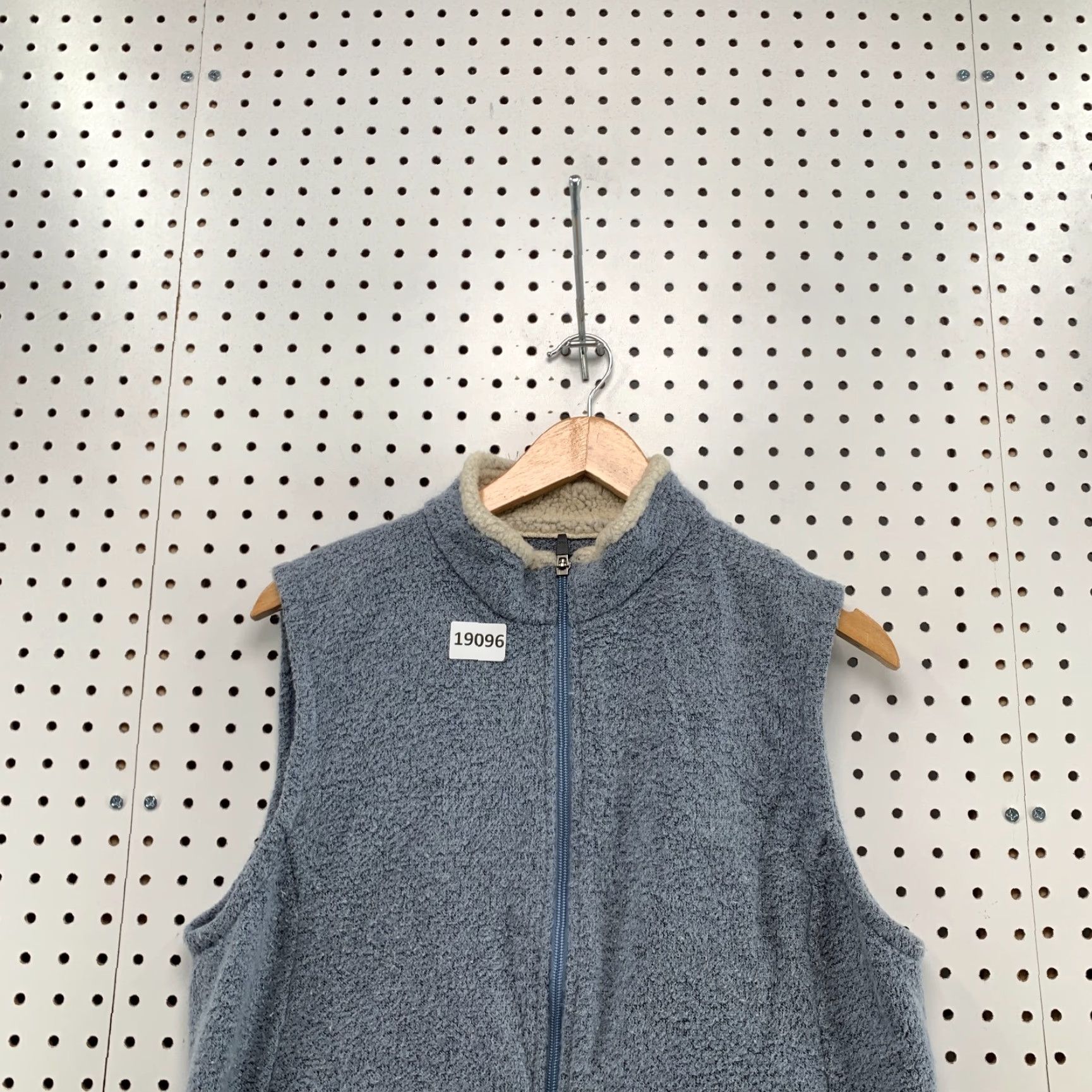 Vintage Kuhl Fleece Jacket Full Zip Vest Womens Blue Sherpa Collar Size Large L 19.5x23 Jacket Outdoor Womens Size L / US 10 / IT 46 - 5 Thumbnail