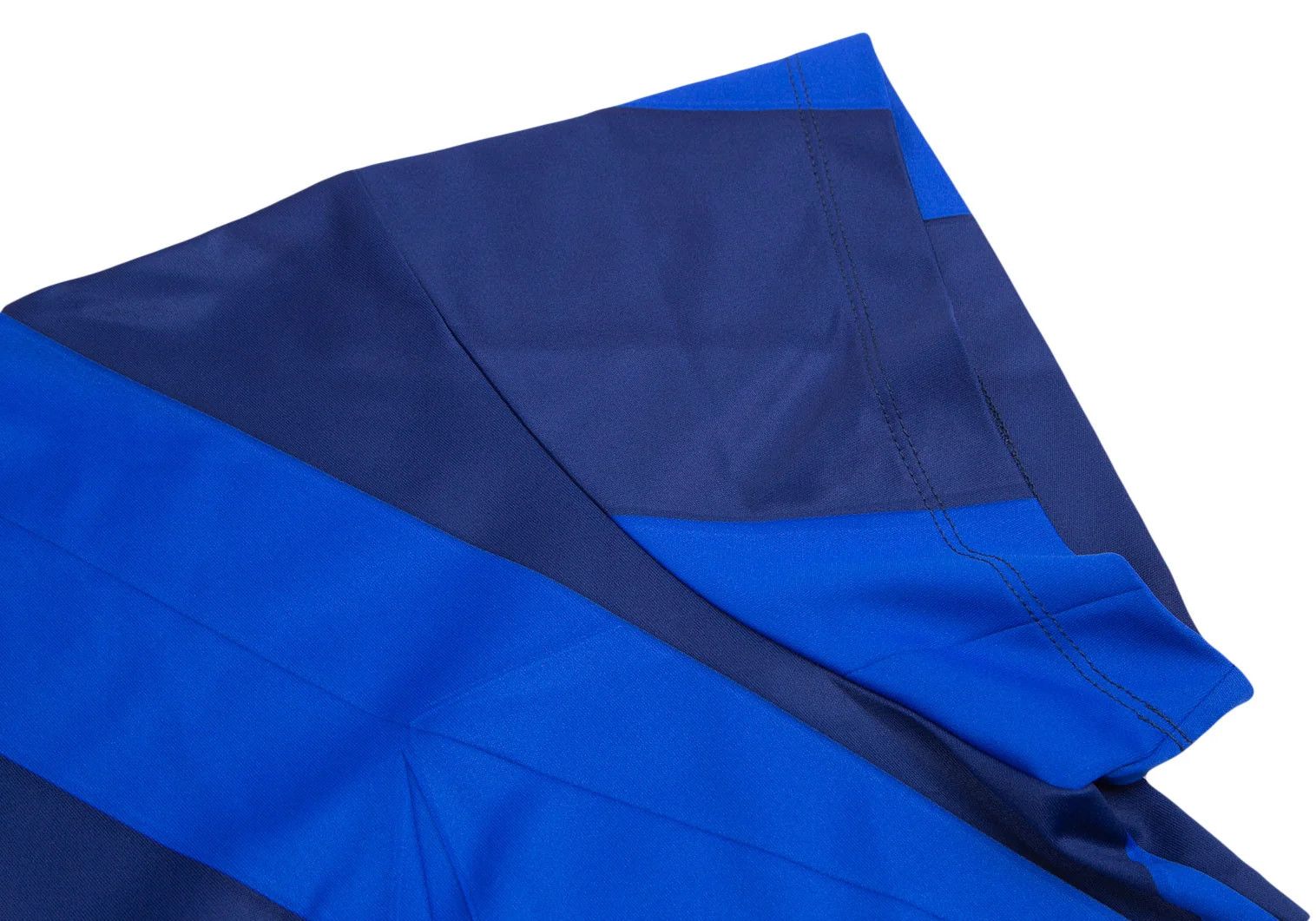 Issey Miyake Shape Print Pleated T-Shirt in Navy Blue Size US XL / EU 56 / 4 - 6 Thumbnail