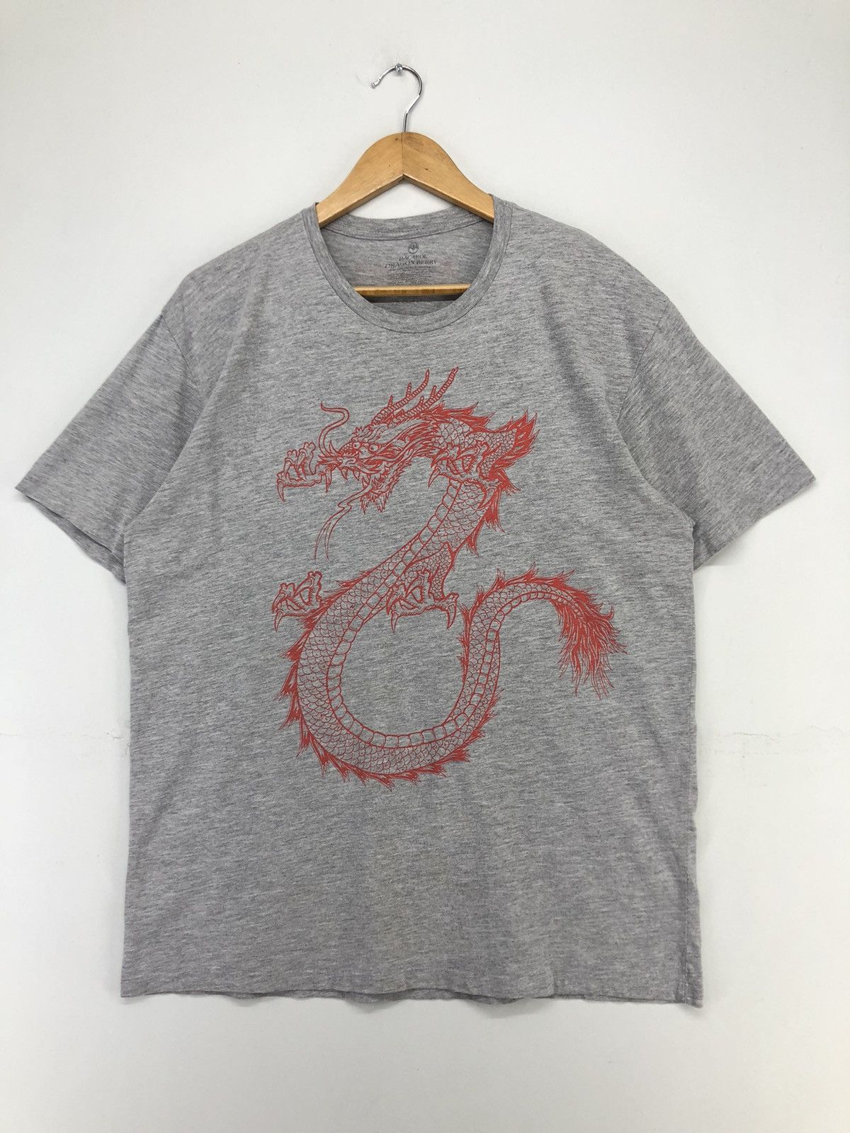 Bacardi Vintage Bacardi Dragon Berry Tshirt Size US XL / EU 56 / 4 - 1 Thumbnail