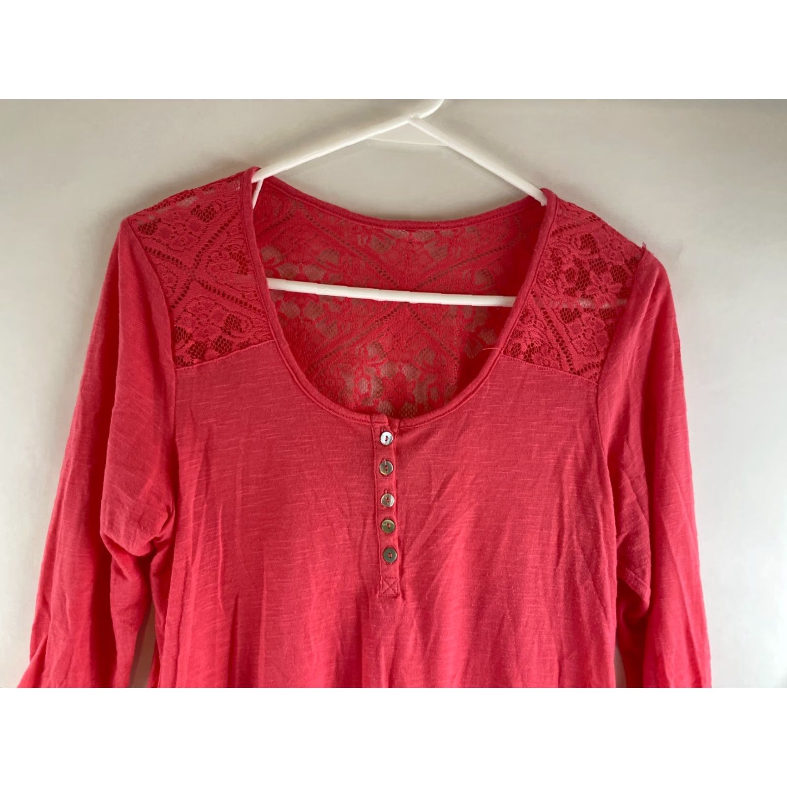Vintage Neon Soul Shirt Women's Large Pink Lace 3/4 Sleeve Henley Scoop T-Shirt Size L / US 10 / IT 46 - 3 Thumbnail