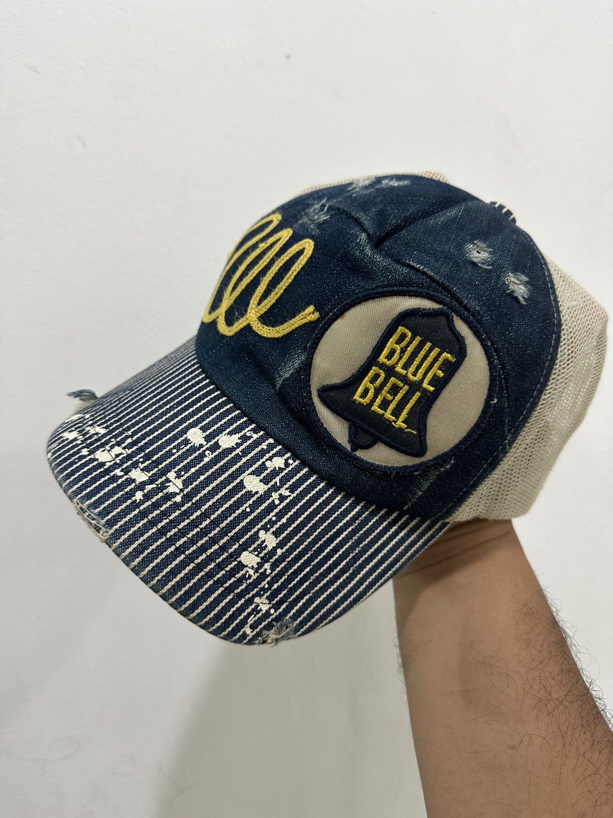 Wrangler VTG Wrangler Americano Distress Denim Trucker Hat Size ONE SIZE - 1 Thumbnail