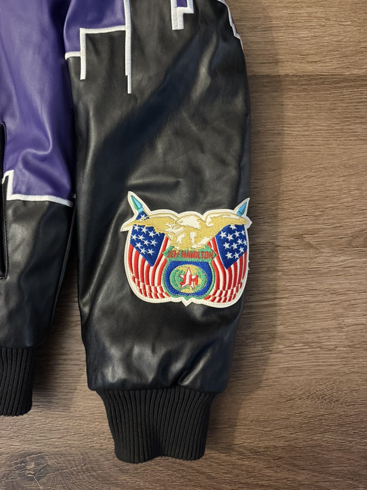 Jeff Hamilton LA Lakers Skyline Jacket by Jeff Hamilton Size US M / EU 48-50 / 2 - 5 Thumbnail