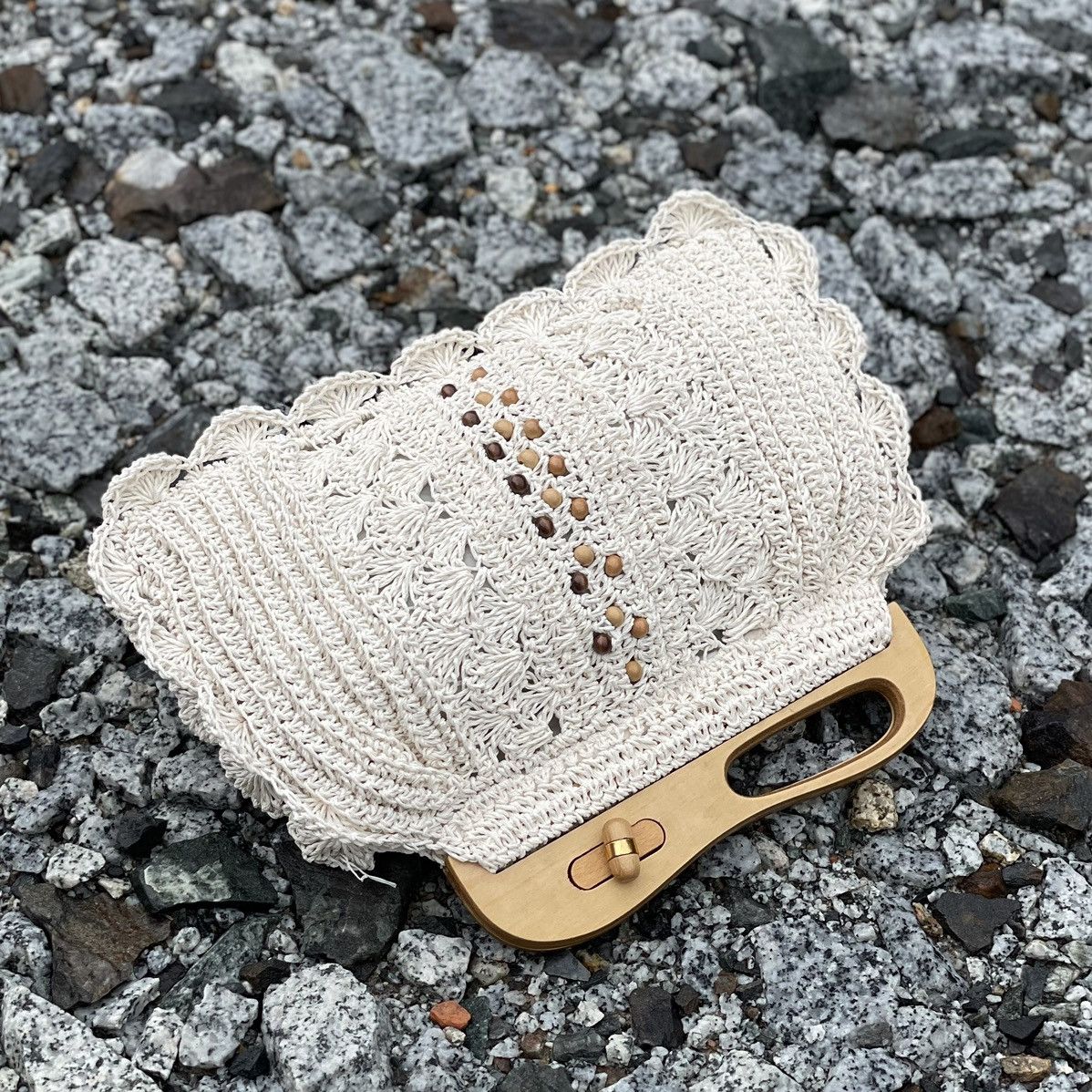 Craftsman Crochet Straw Clutch With Wood Handle Size ONE SIZE - 1 Thumbnail