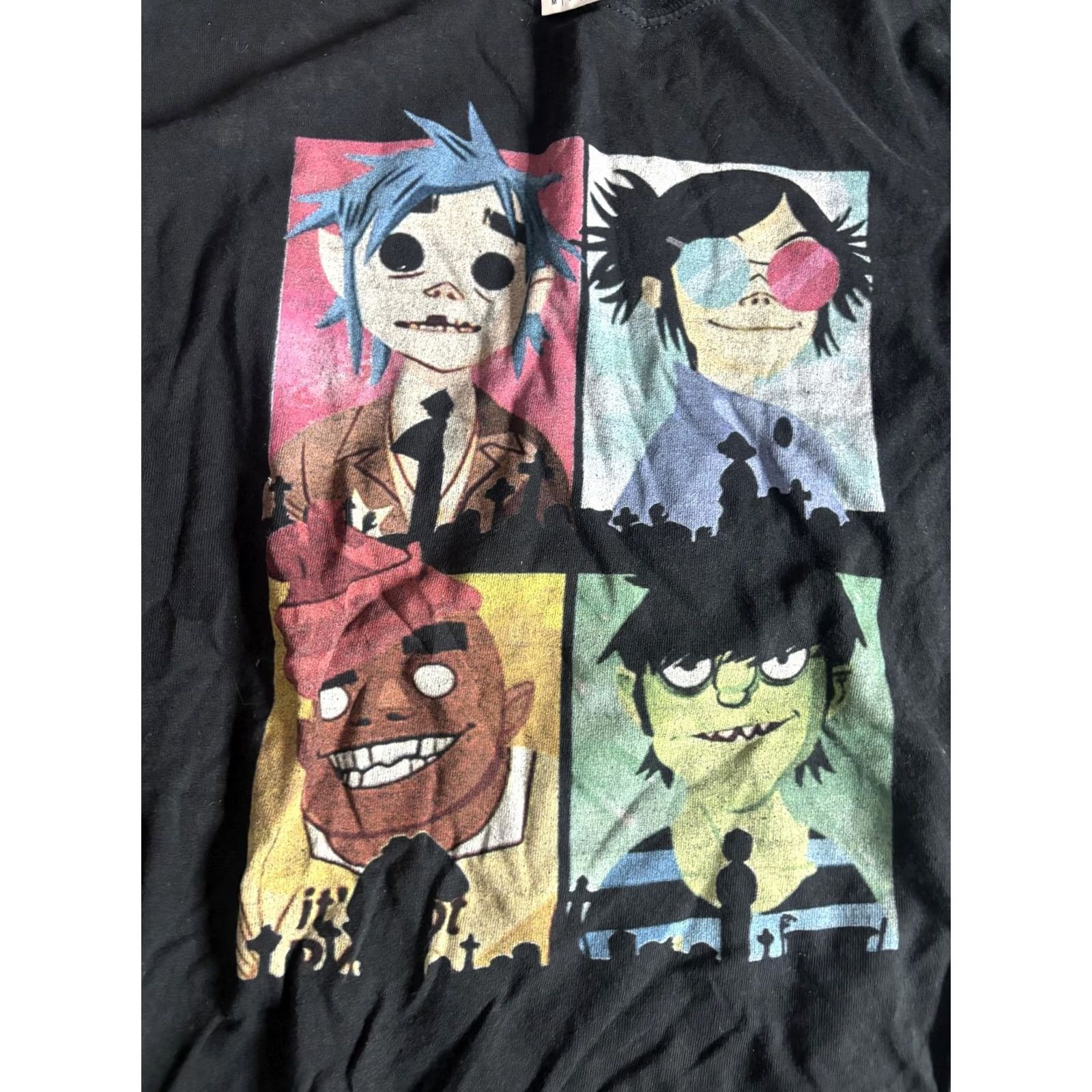 Gildan Gorillaz Shirt Mens Medium Black Long Sleeve Band Graphic Gildan Tee T-Shirt Size US M / EU 48-50 / 2 - 2 Thumbnail
