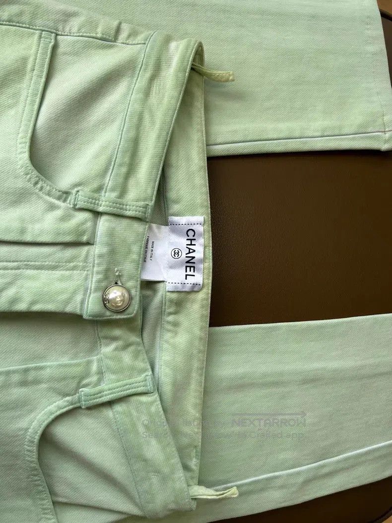 Chanel Chanel Green slim denim trousers Size 42" / US 20 - 7 Thumbnail