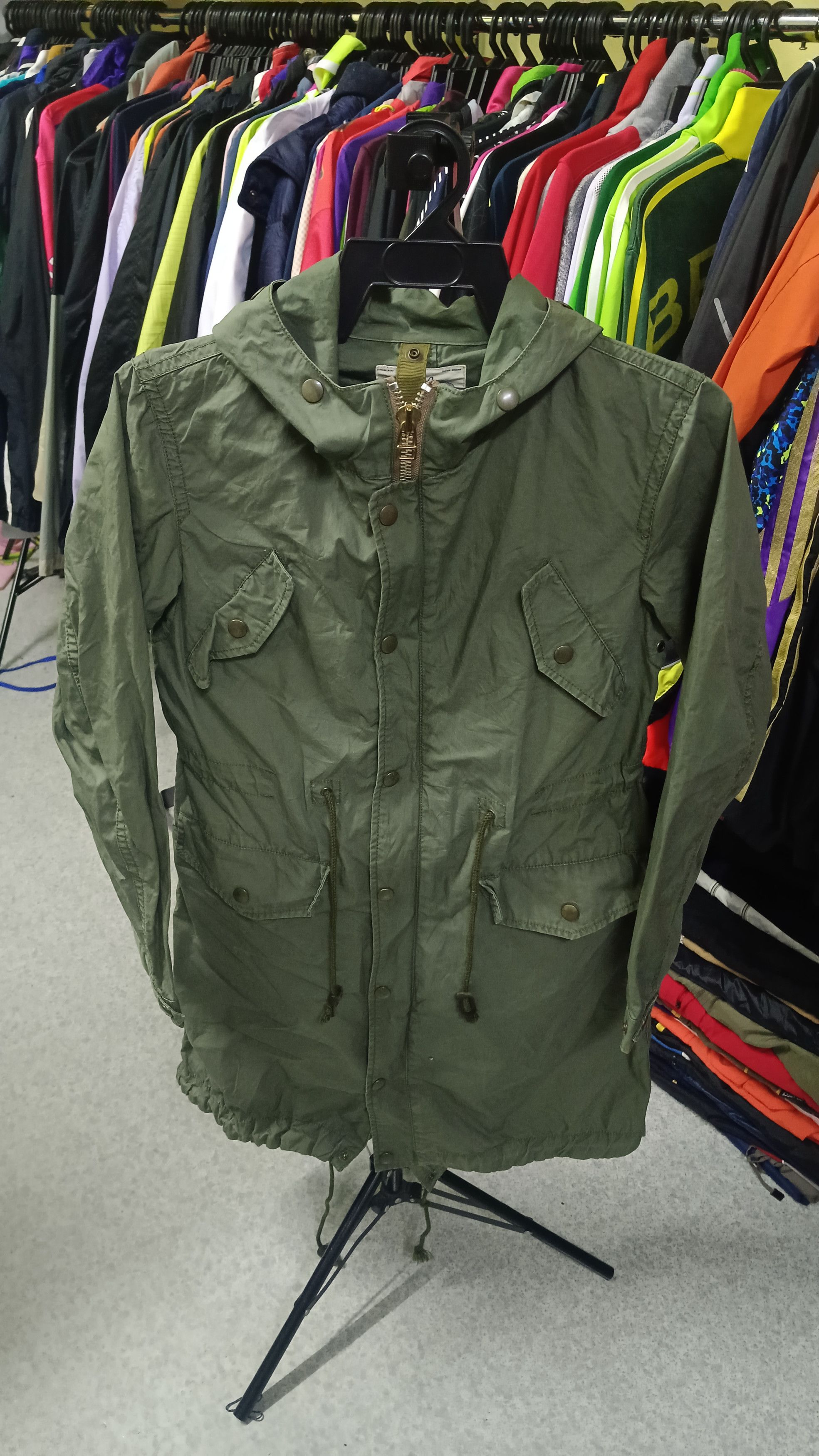 Japanese Brand × Vintage Vintage Lady Luck Luca Fishtail Parka Size M / US 6-8 / IT 42-44 - 1 Thumbnail