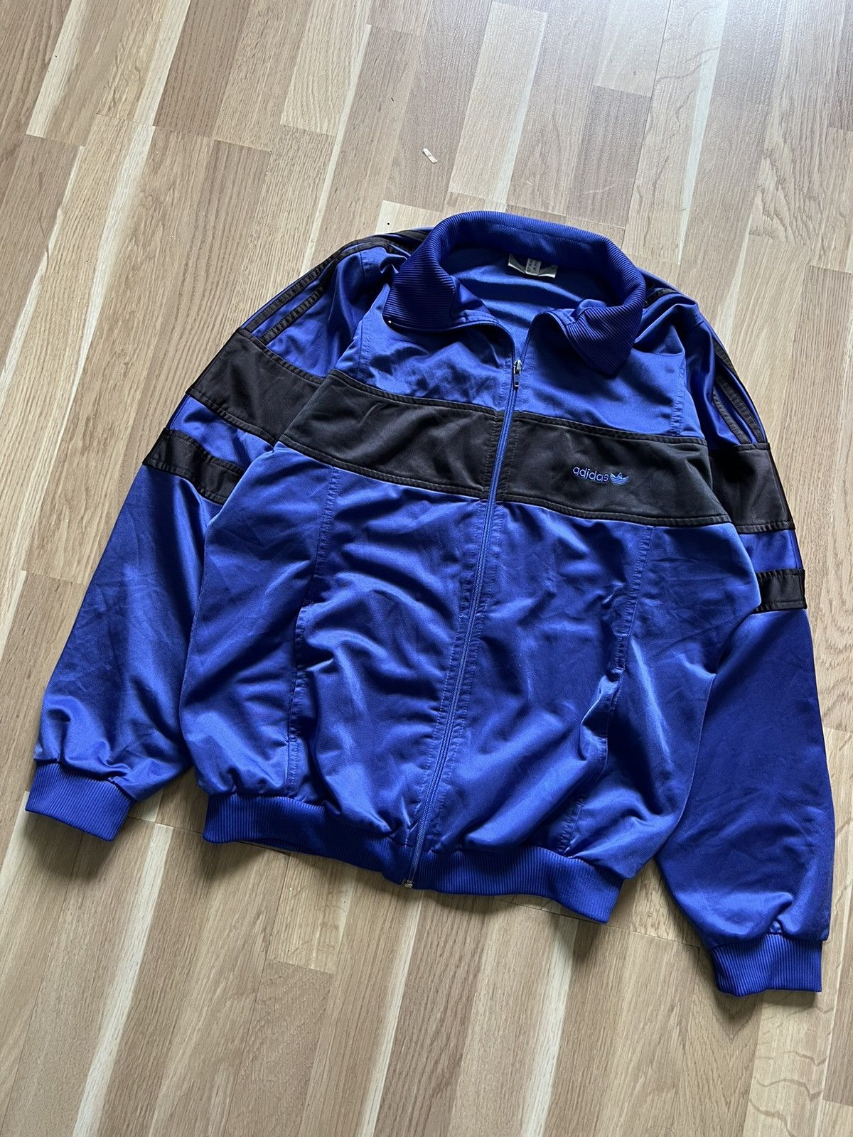 Adidas Adidas vintage purple track jacket y2k archive 2000s Size US L / EU 52-54 / 3 - 3 Thumbnail