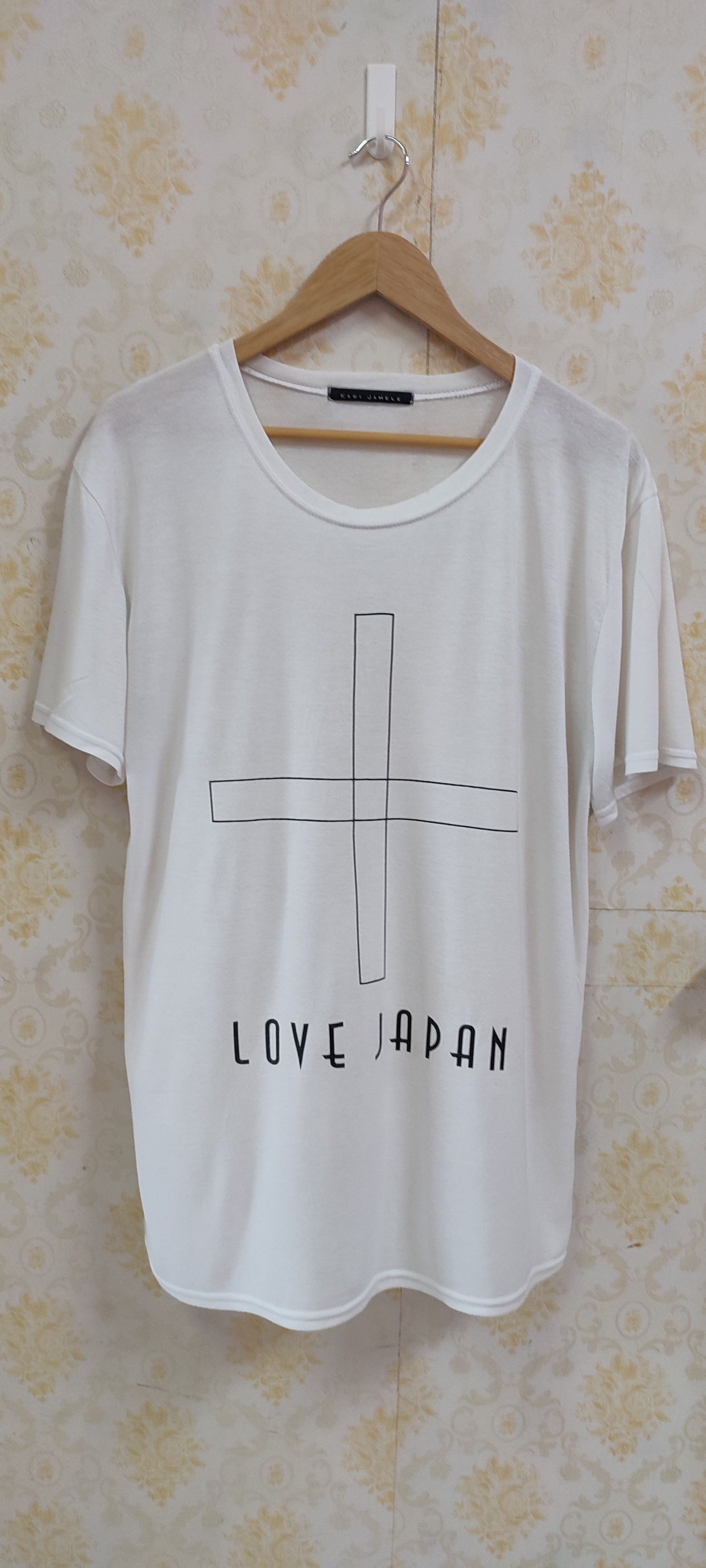 image of Vintage Kawi Jamele Love Japan Earthquake 2011 Memorial Tee in White, Men's (Size Large)