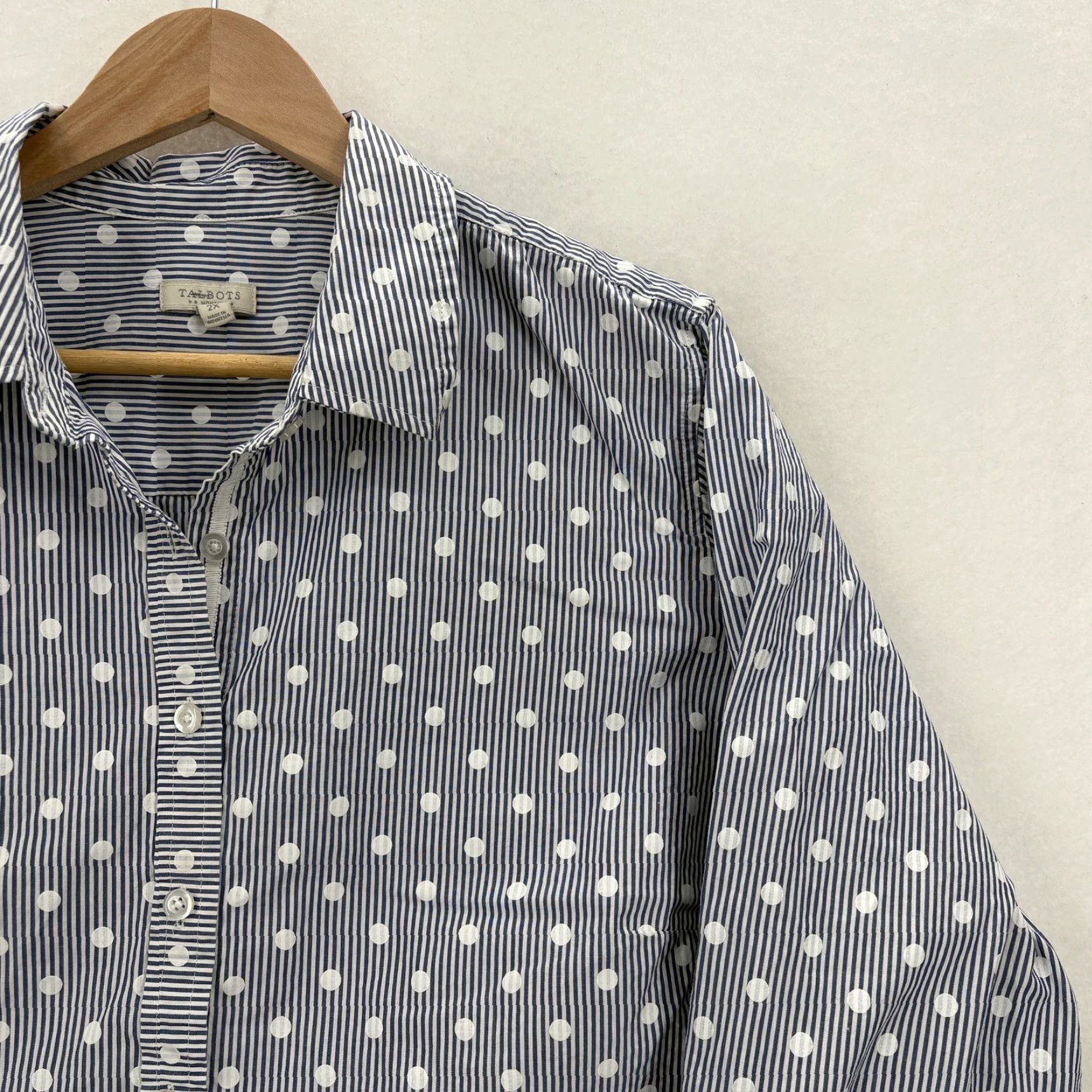 Talbots Talbots Shirt Womens 2X Blue Polka Dot Stripe Button Front Cotton Top Blouse Size XXL / US 16-18 / IT 52-54 - 2 Thumbnail