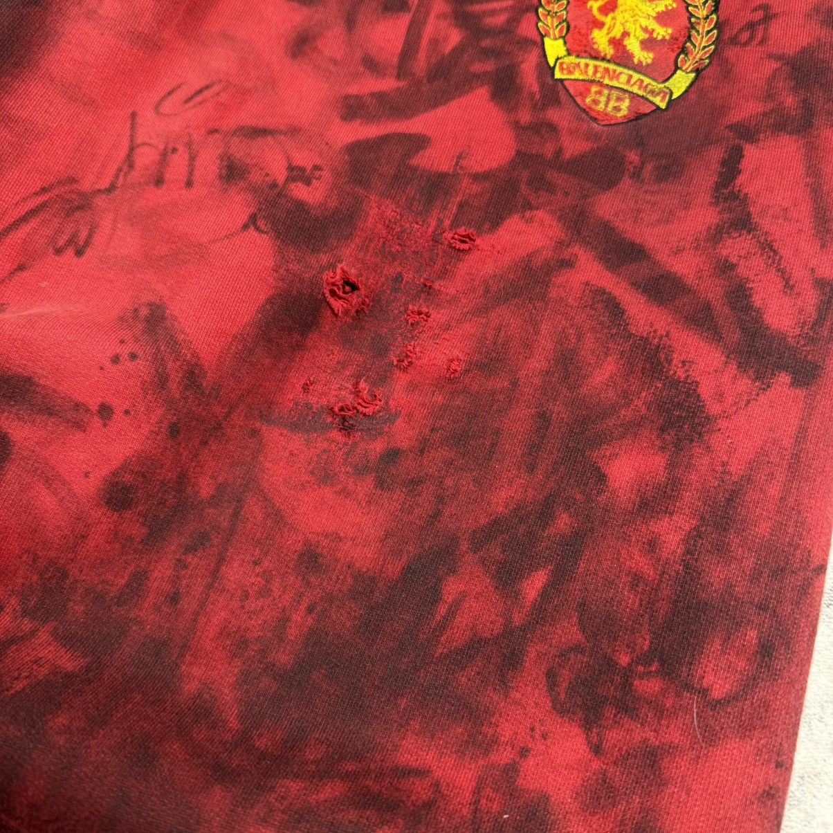 Balenciaga Balenciaga Sample Distressed Graffiti Print ‘Red’ Sweatpants Size US 32 / EU 48 - 5 Thumbnail