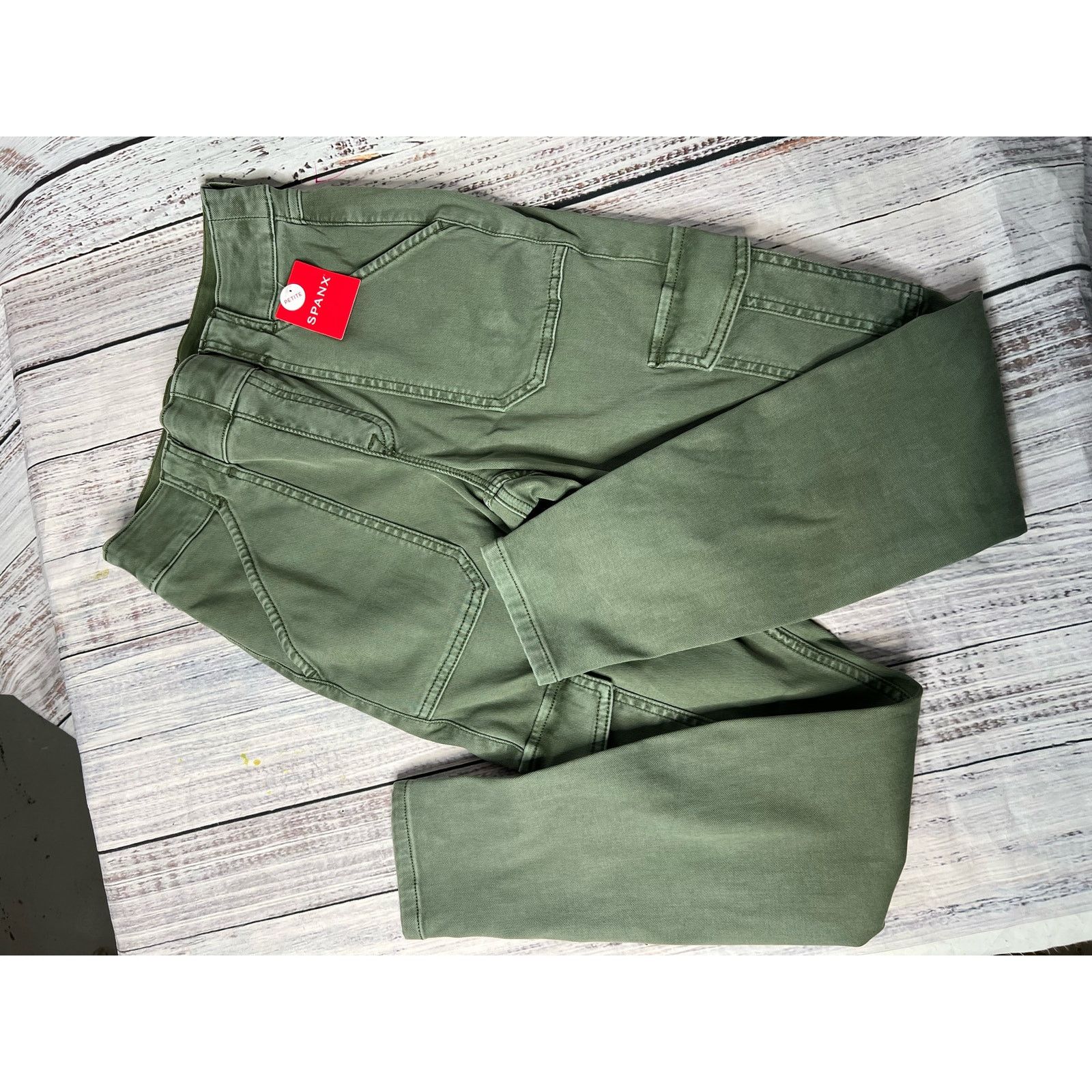 Spanx Spanx Stretch Twill Ankle Cargo Pants Sage Green NWT Sm Size 26" / US 2 / IT 38 - 6 Thumbnail