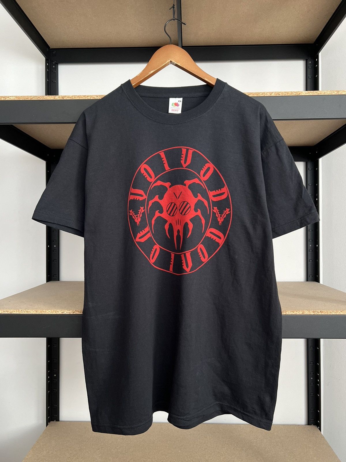 Band Tees Vintage 2000s Voivod Metal Band Black T-shirt Size US XL / EU 56 / 4 - 2 Thumbnail