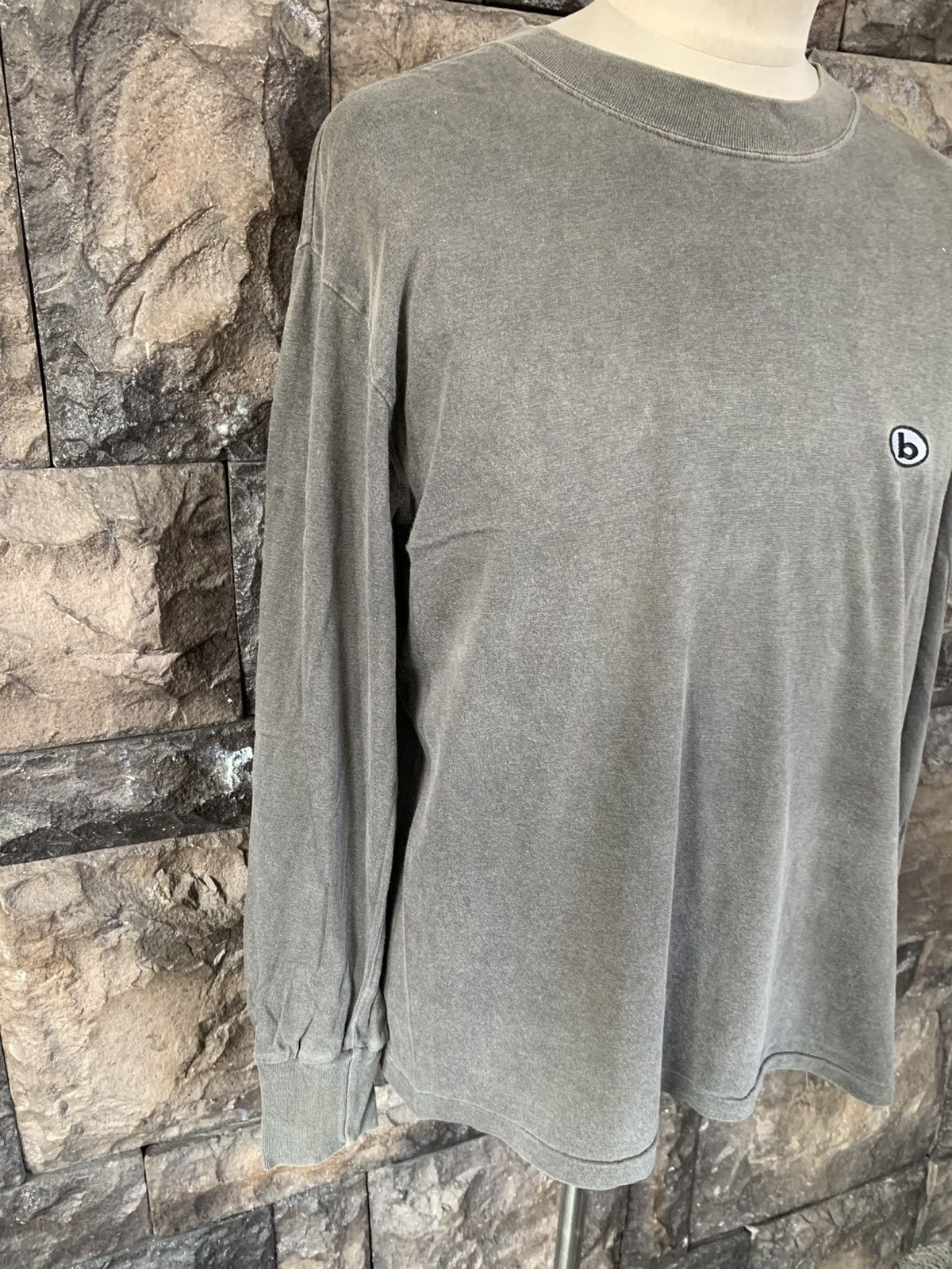 Vintage Vintage 90s Bitch Skateboards Long Sleeve T shirt Size US M / EU 48-50 / 2 - 4 Thumbnail