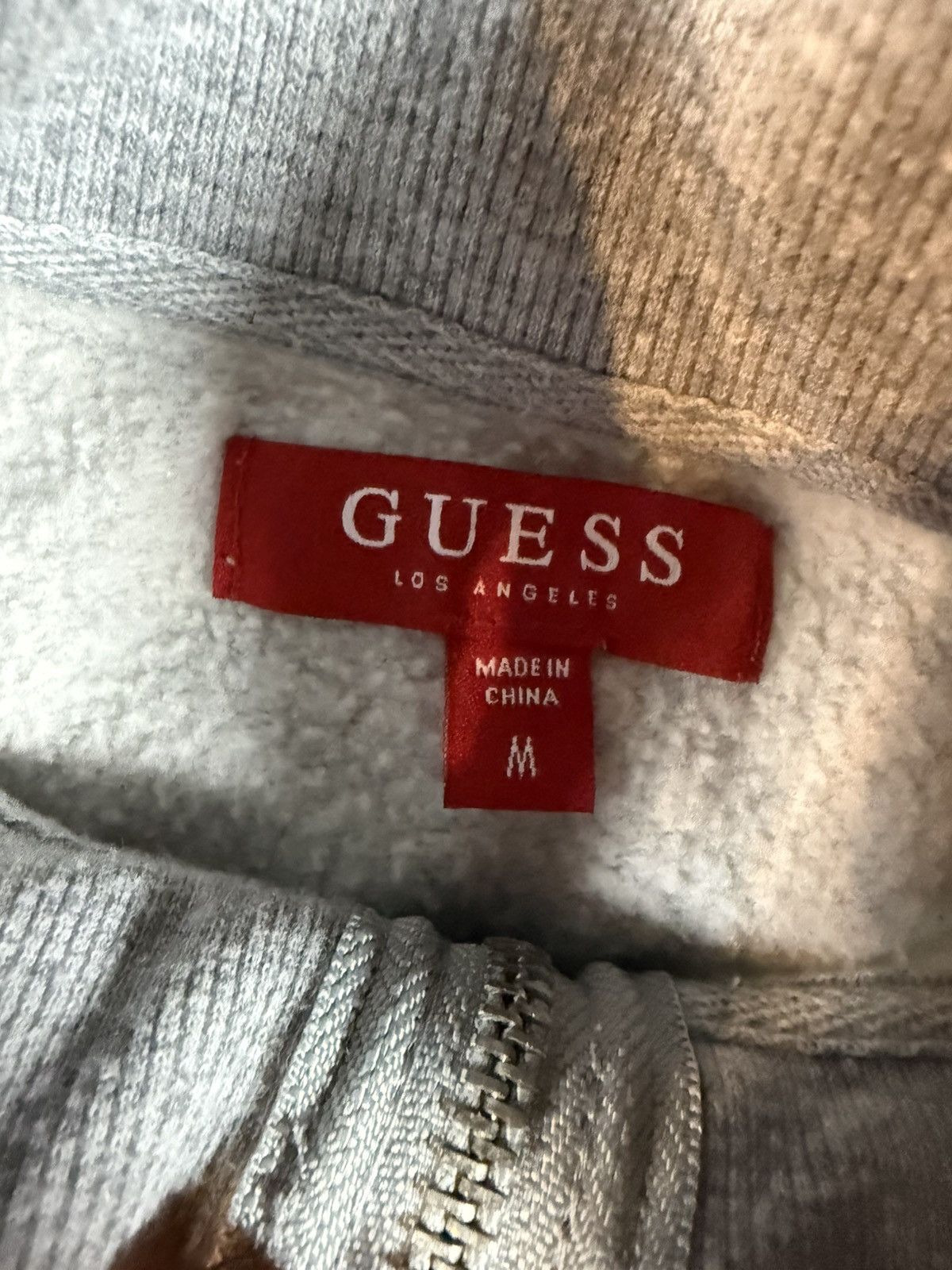 Guess Vintage Y2k Guess Essential Quarter Zip Spell Out Jacket Size US M / EU 48-50 / 2 - 2 Thumbnail