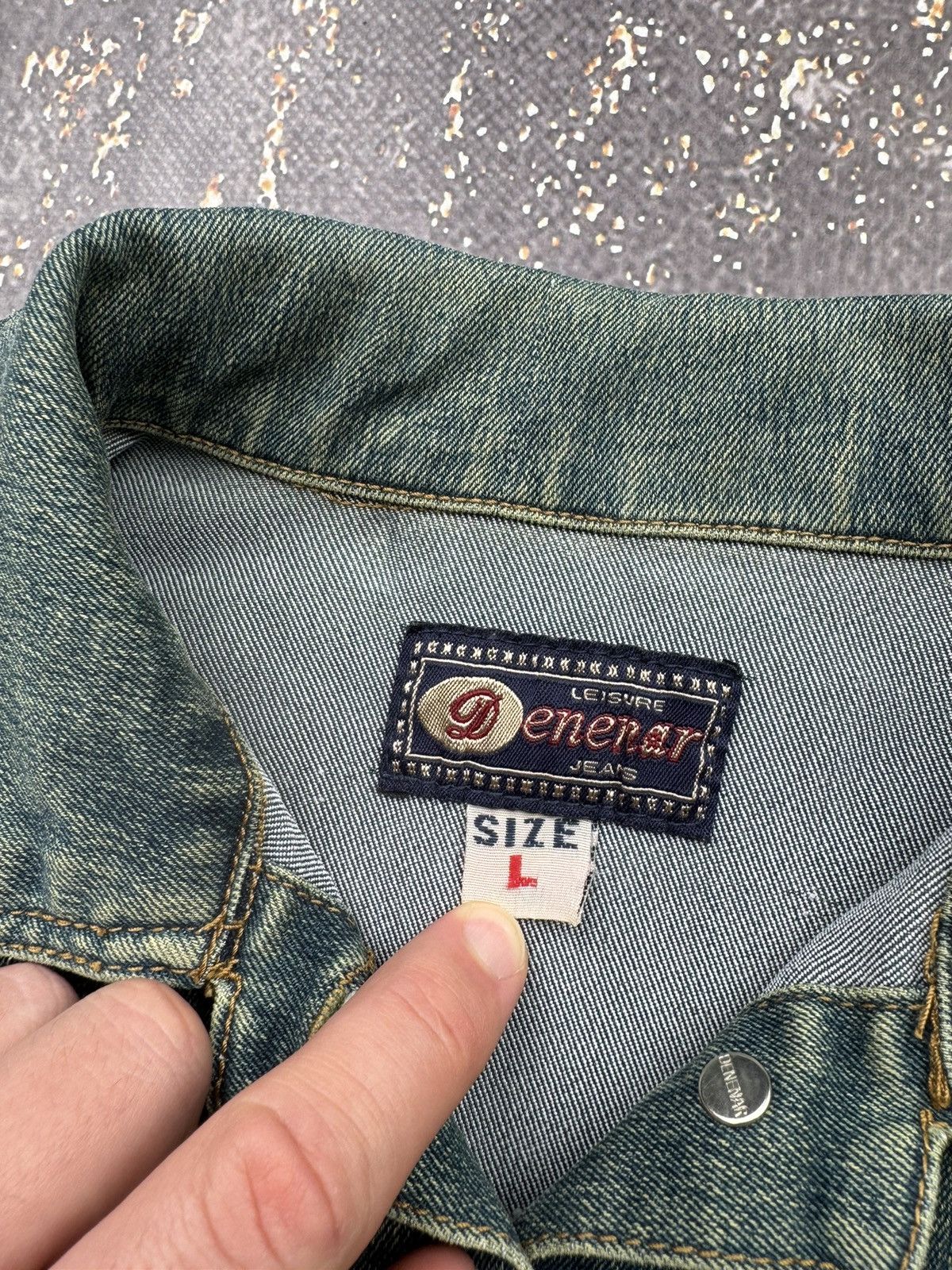 Japanese Brand × Vintage Vintage Sun Faded Denim Jacket Size M / US 6-8 / IT 42-44 - 4 Thumbnail
