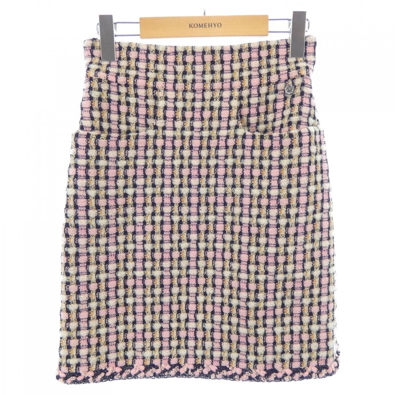 Chanel Chanel Chanel Skirt Skirt Others Skirts P75814V67575 DUTY FREE for USA Size ONE SIZE - 1 Thumbnail