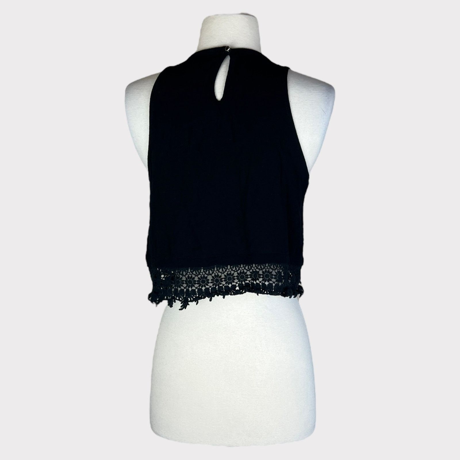 Nordstrom Lush | Black Crochet Crop Top Vintage Y2k | Medium Size M / US 6-8 / IT 42-44 - 4 Thumbnail