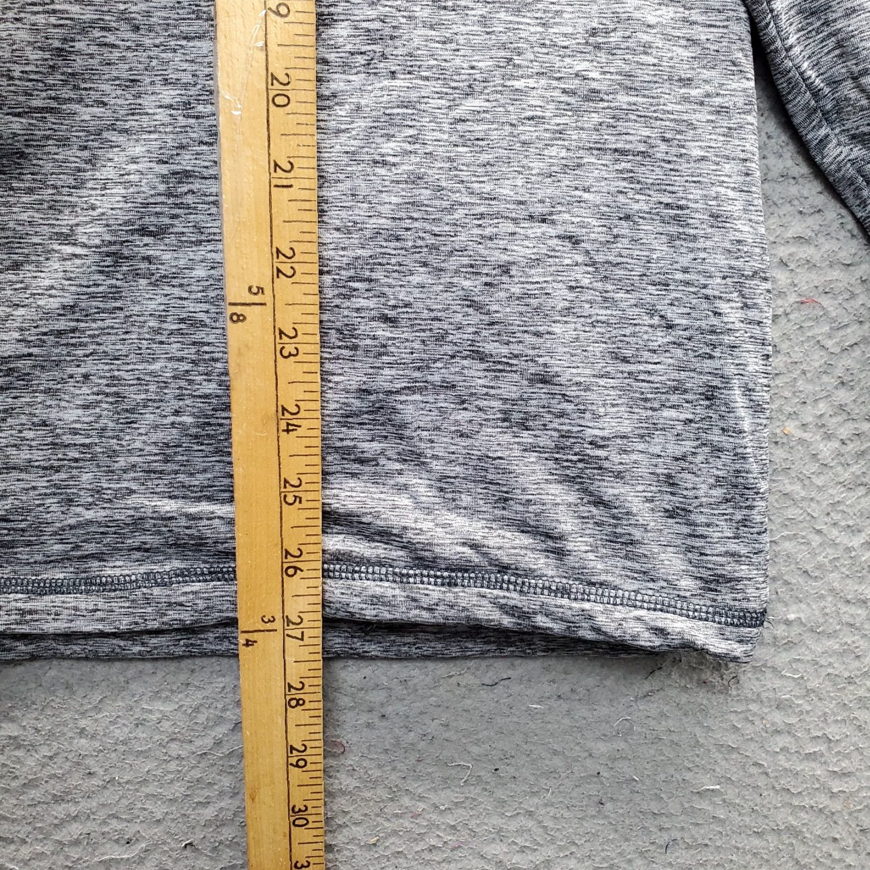 Kenneth Cole Kenneth Cole Sweatshirt Mens M Gray Fleece Lined Stretch Long Sleeve Quarter Zip Size US M / EU 48-50 / 2 - 3 Thumbnail