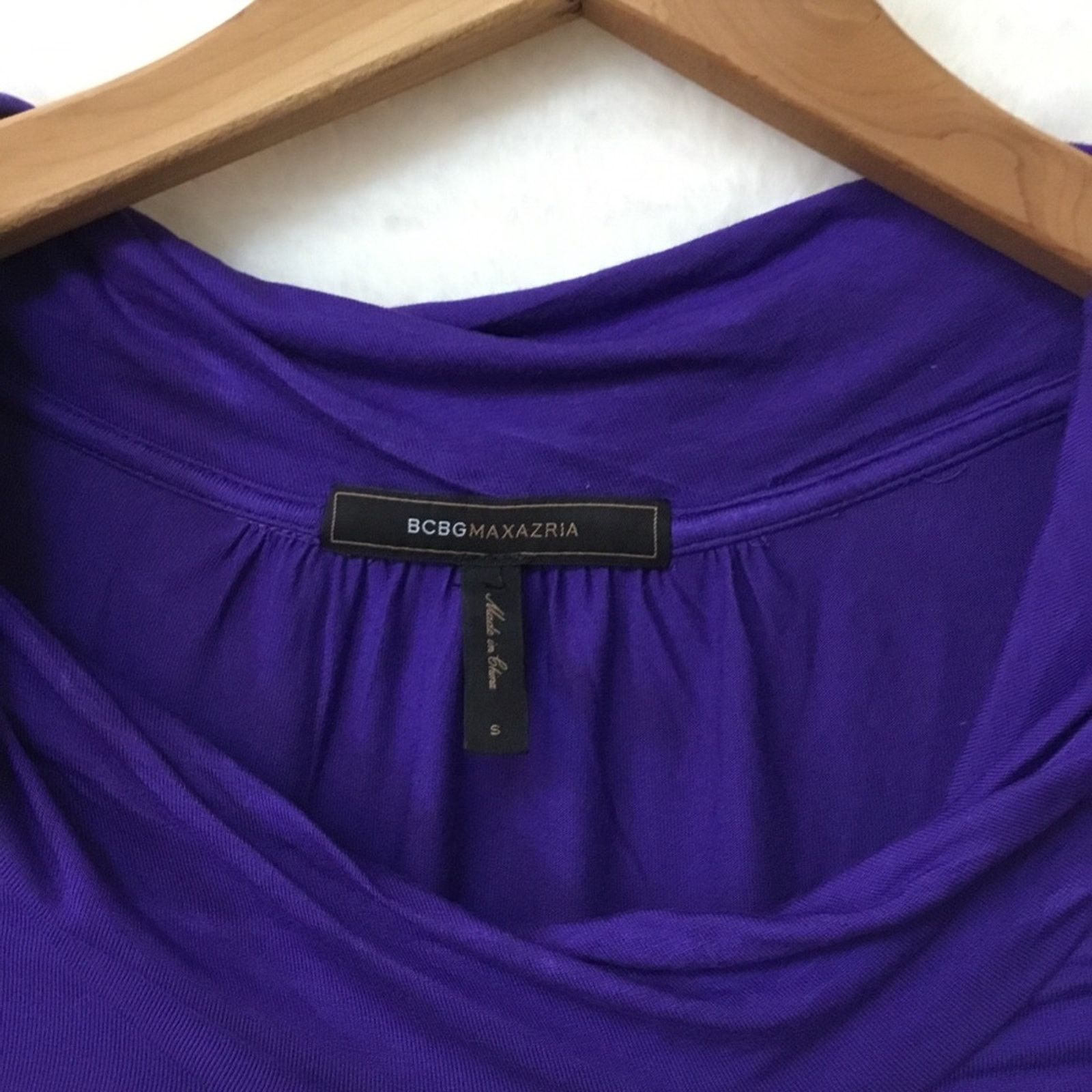 Bcbgmaxazria BCBGMaxAzria Purple Short Sleeve Top Size S / US 4 / IT 40 - 3 Thumbnail