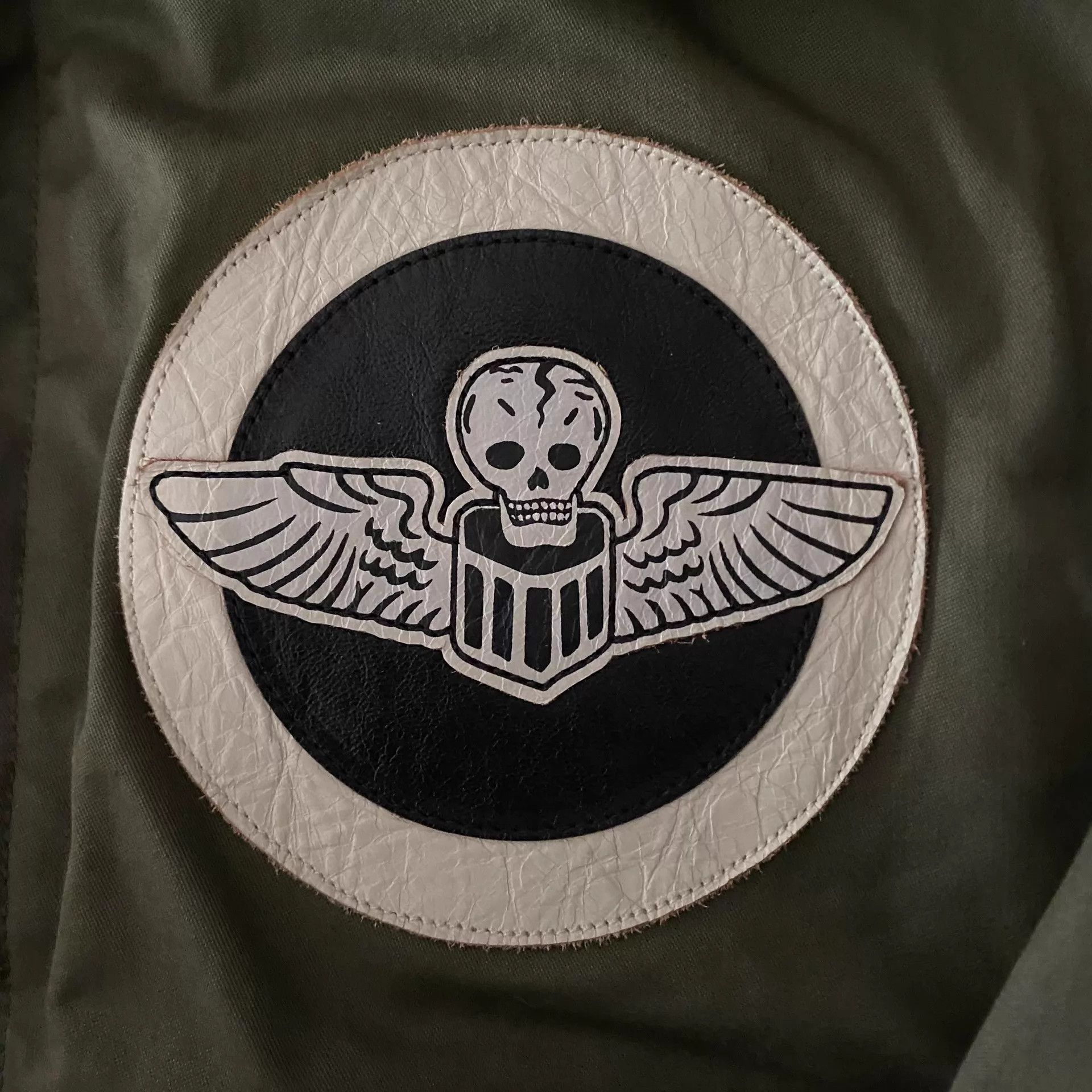 The Real McCoy's The Real Mccoys B-10 Bomber Jacket 40 (9.5) Alpaca Lining Size US M / EU 48-50 / 2 - 6 Thumbnail