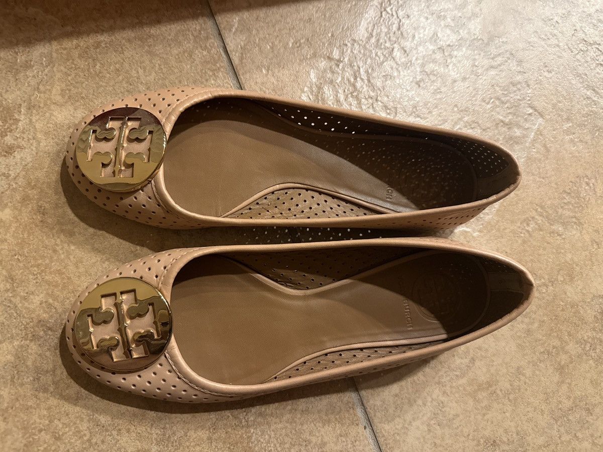 Tory Burch Tory Burch Perforated Reva Ballet Flat Size US 7 / IT 37 - 2 Thumbnail