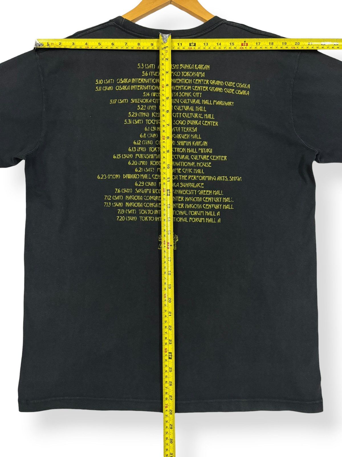 Band Tees Japanese Band TUBE Live Around 2014 ZOST Tour T-shirt Size US L / EU 52-54 / 3 - 14 Thumbnail