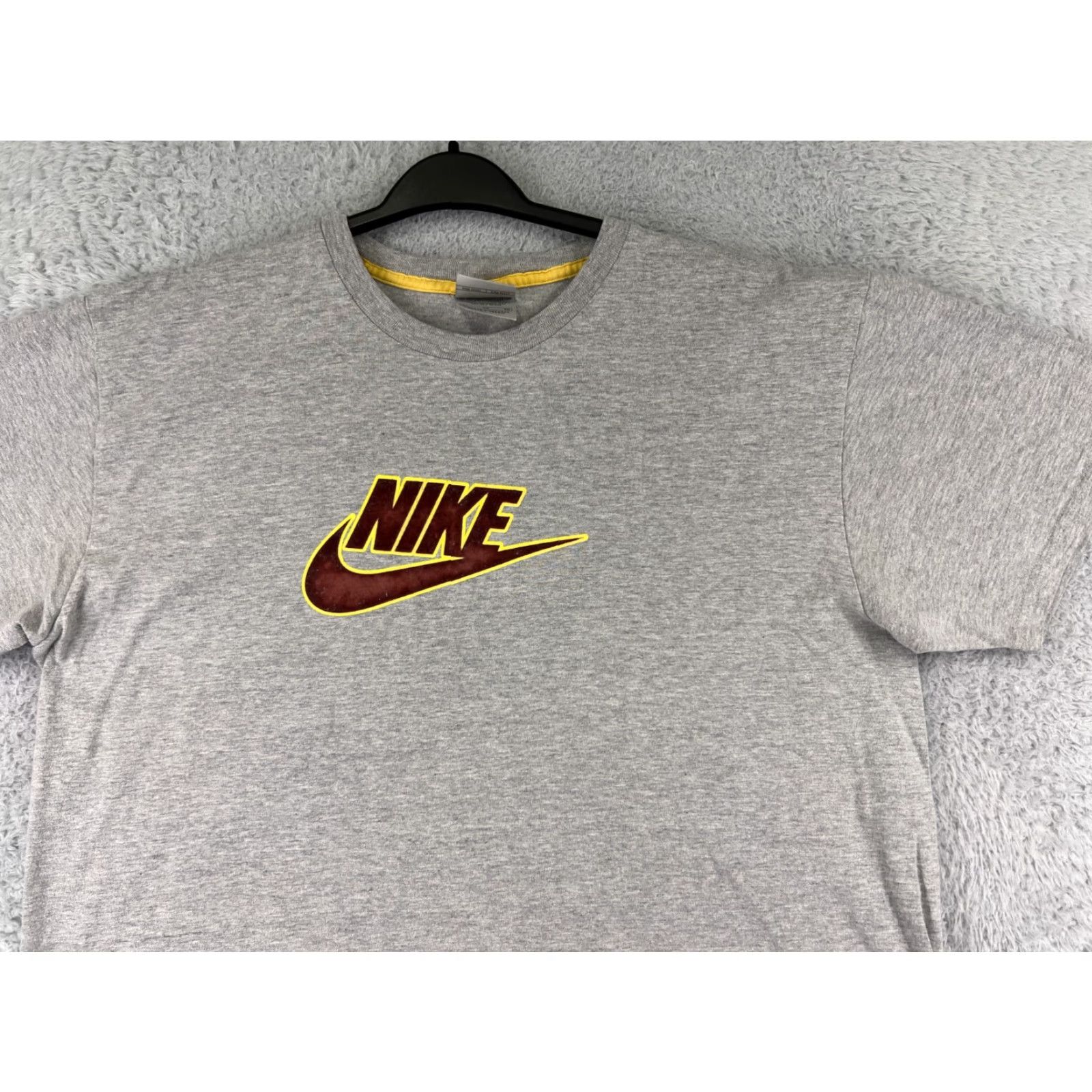 Nike Nike Shirt XL Gray Velvet Swoosh Short Sleeve Crew Neck Cotton Mens Size US XL / EU 56 / 4 - 4 Thumbnail