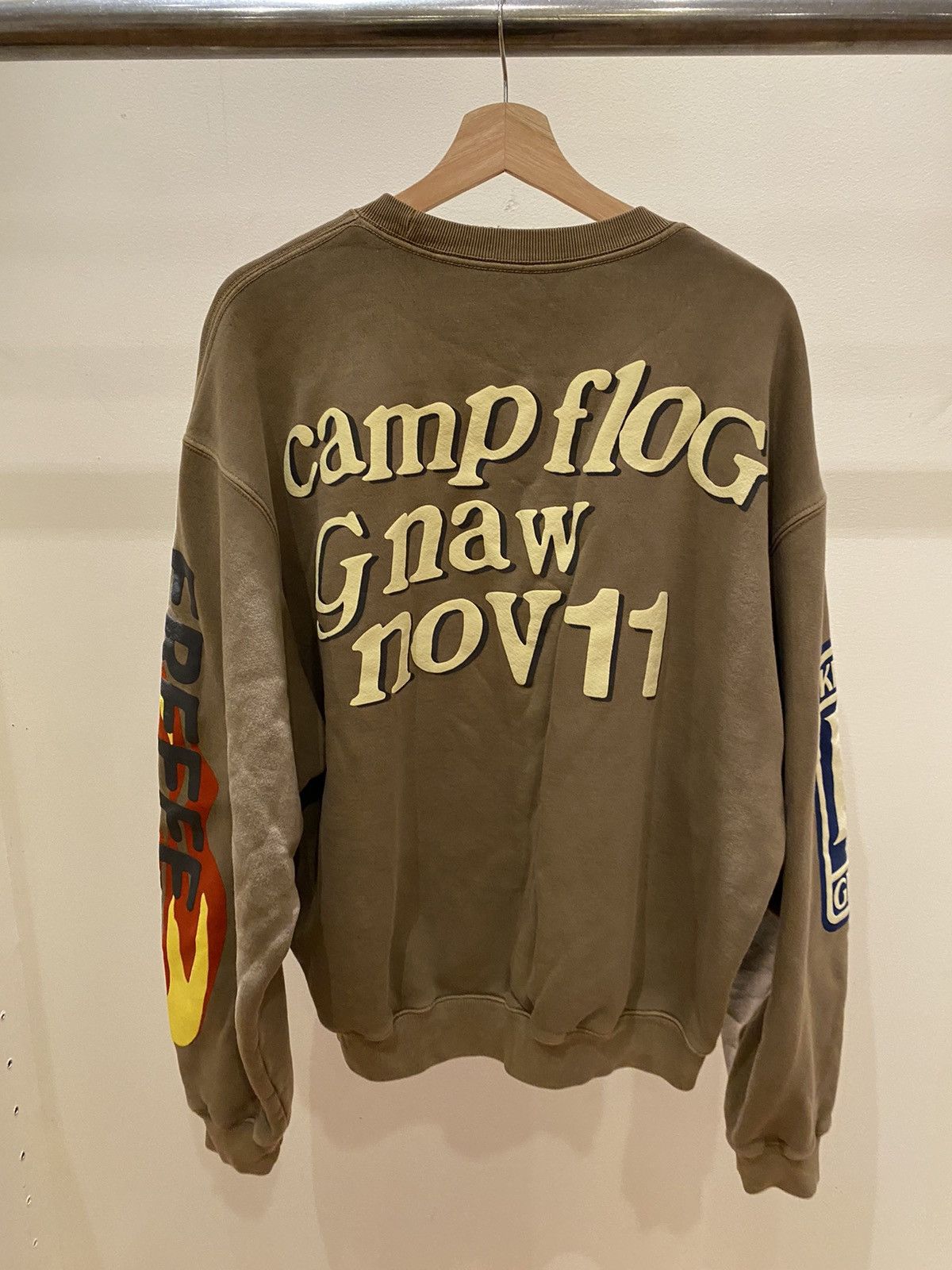 Cactus Plant Flea Market Cactus Plant Flea Market KSG I See Ghosts Crewneck Size US M / EU 48-50 / 2 - 5 Thumbnail